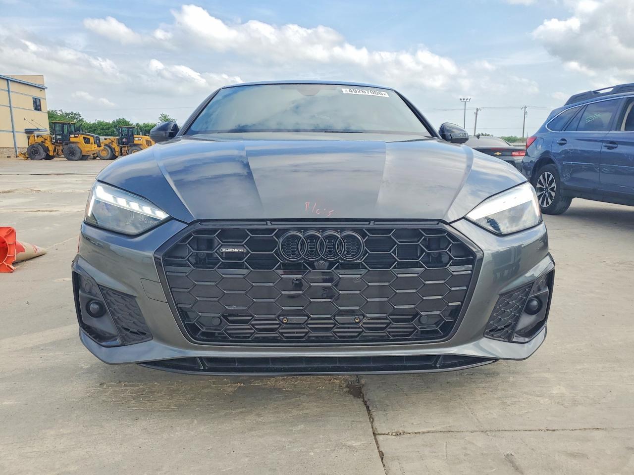 2023 Audi A5 Premium Plus 45 Серебряный vin: WAUFACF5XPA063216