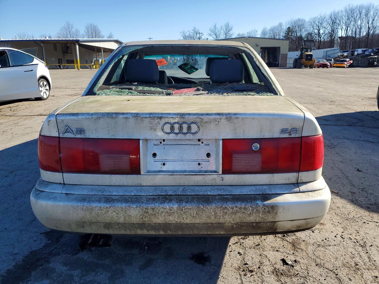 1995 Audi A6 White vin: WAUFB84A3SN023345