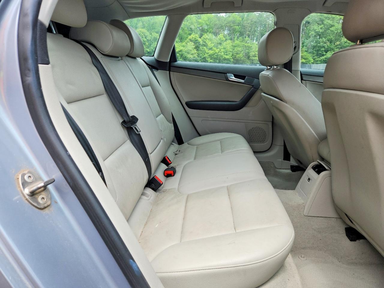 2012 Audi A3 Premium Silver vin: WAUFEAFM0CA118301