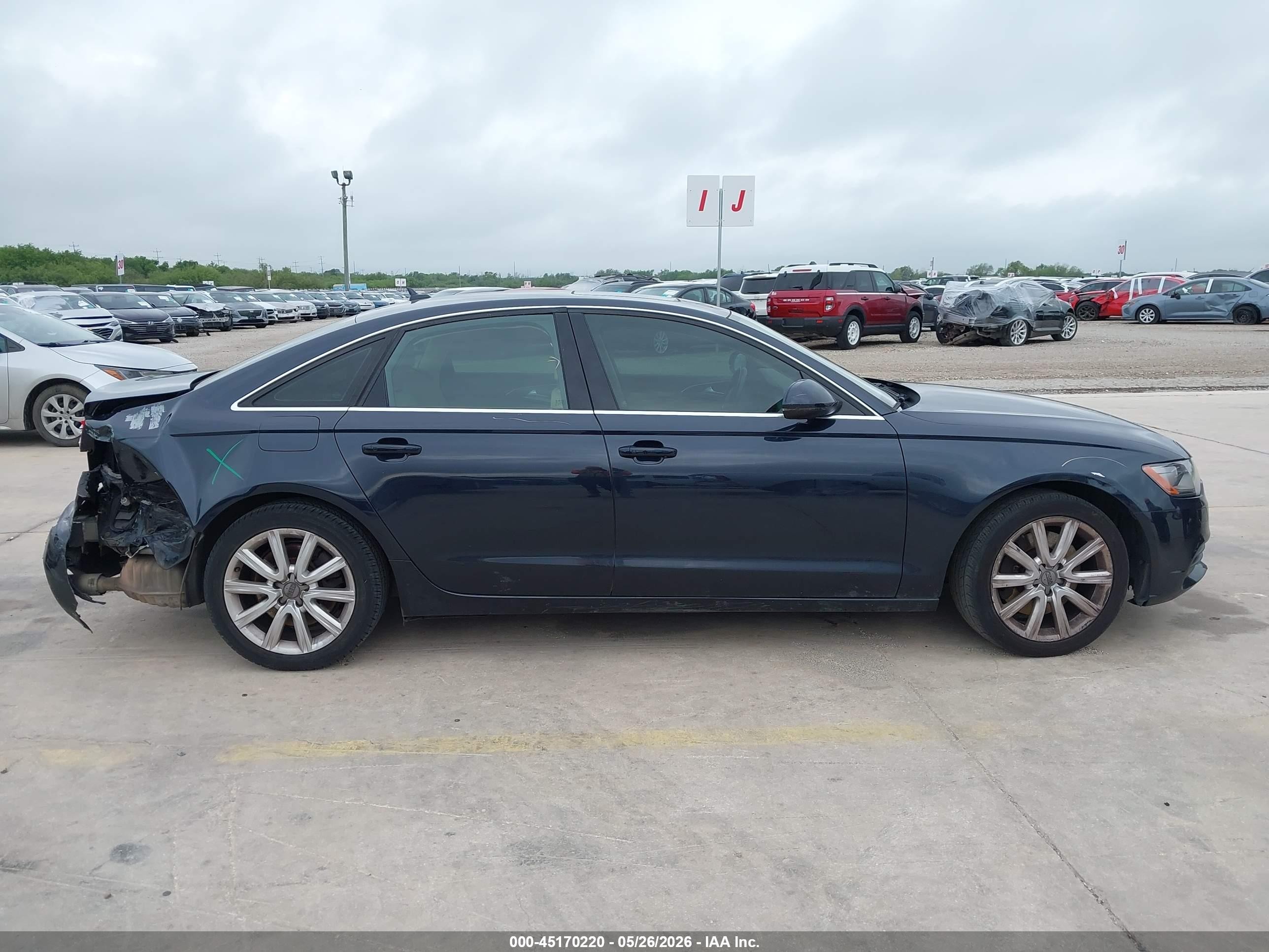 2015 Audi A6 2.0t Premium Dark Blue vin: WAUFFAFC0FN033279
