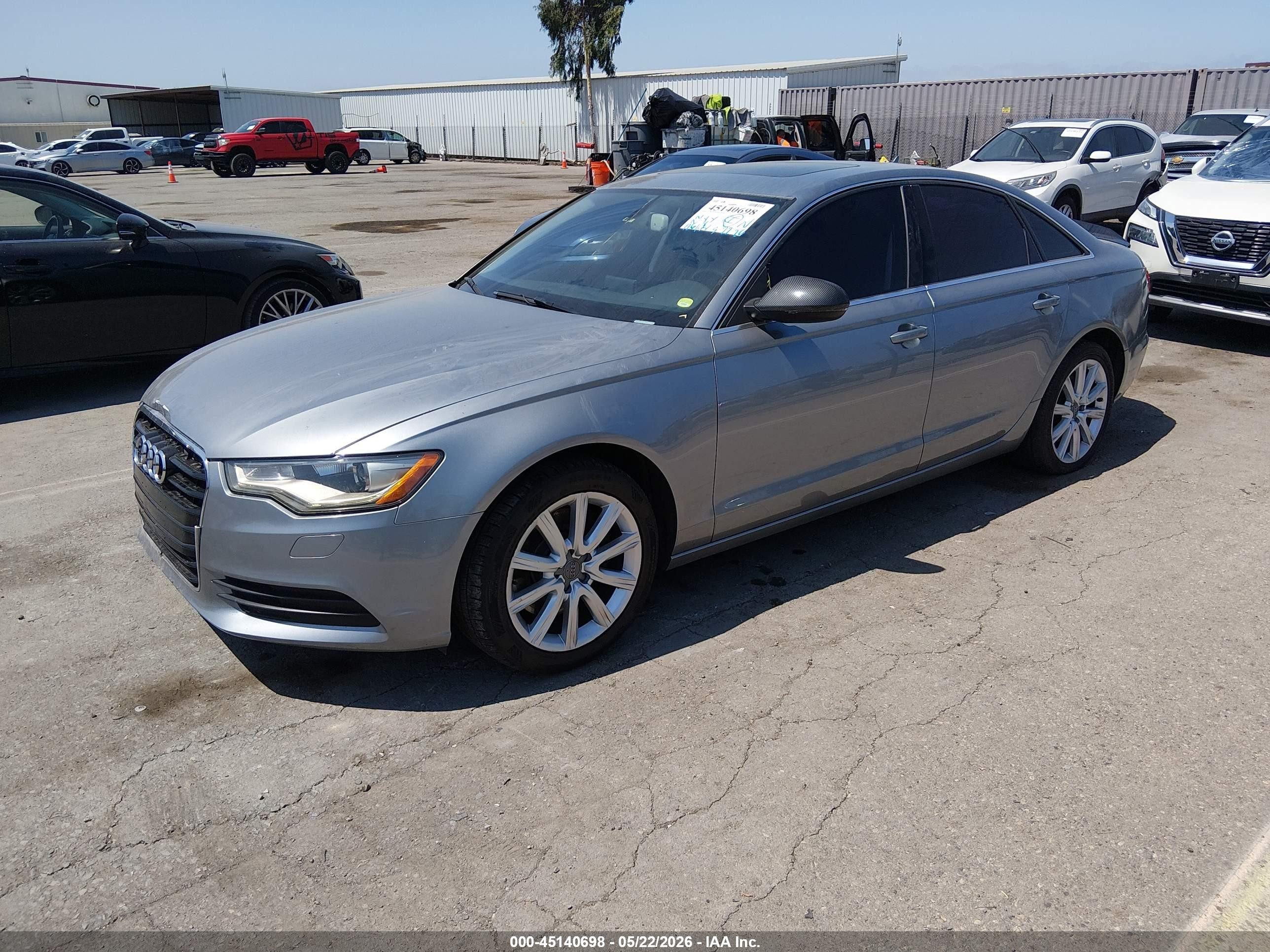 2015 Audi A6 2.0t Premium Серебряный vin: WAUFFAFC1FN022128