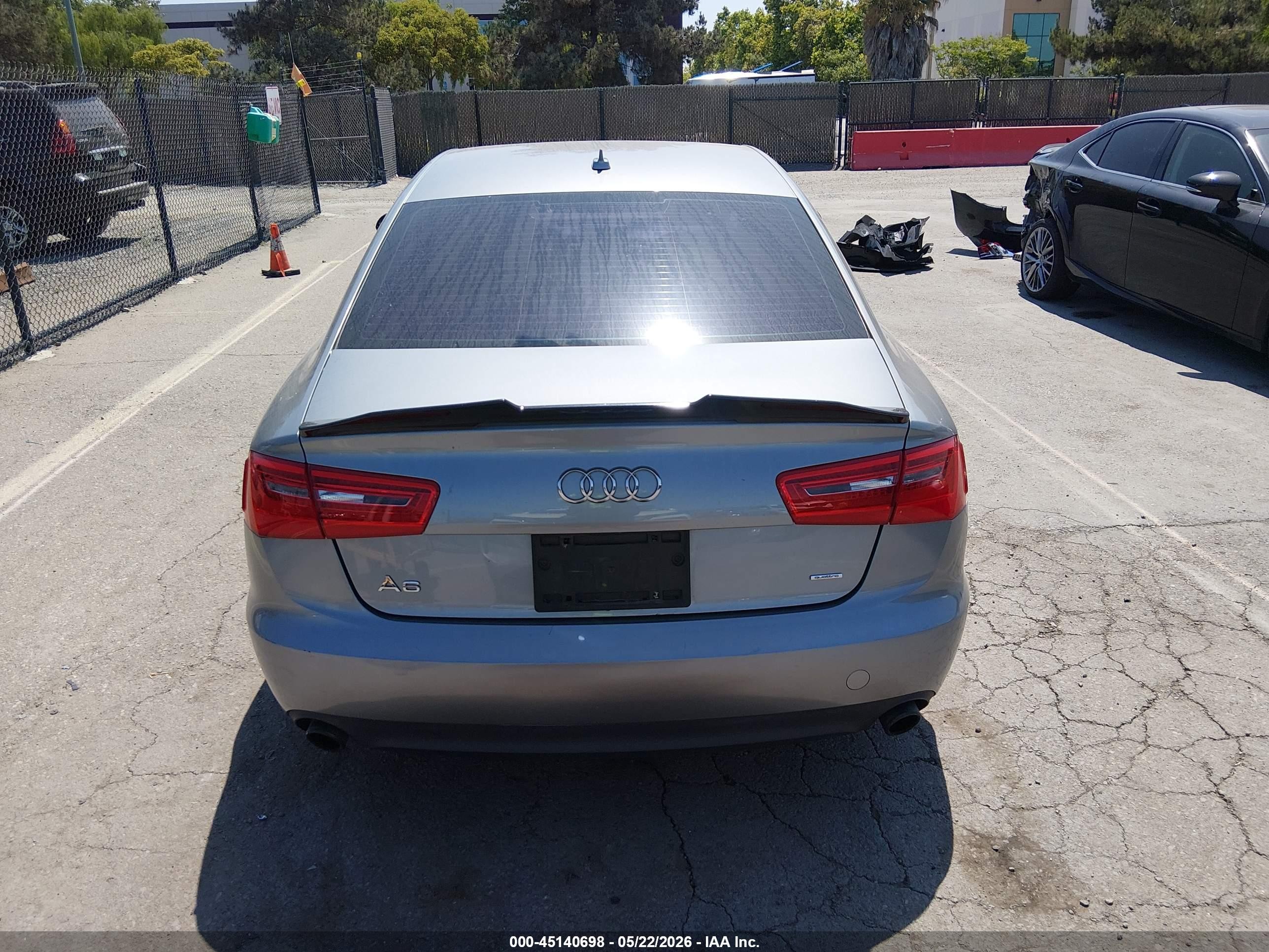 2015 Audi A6 2.0t Premium Серебряный vin: WAUFFAFC1FN022128