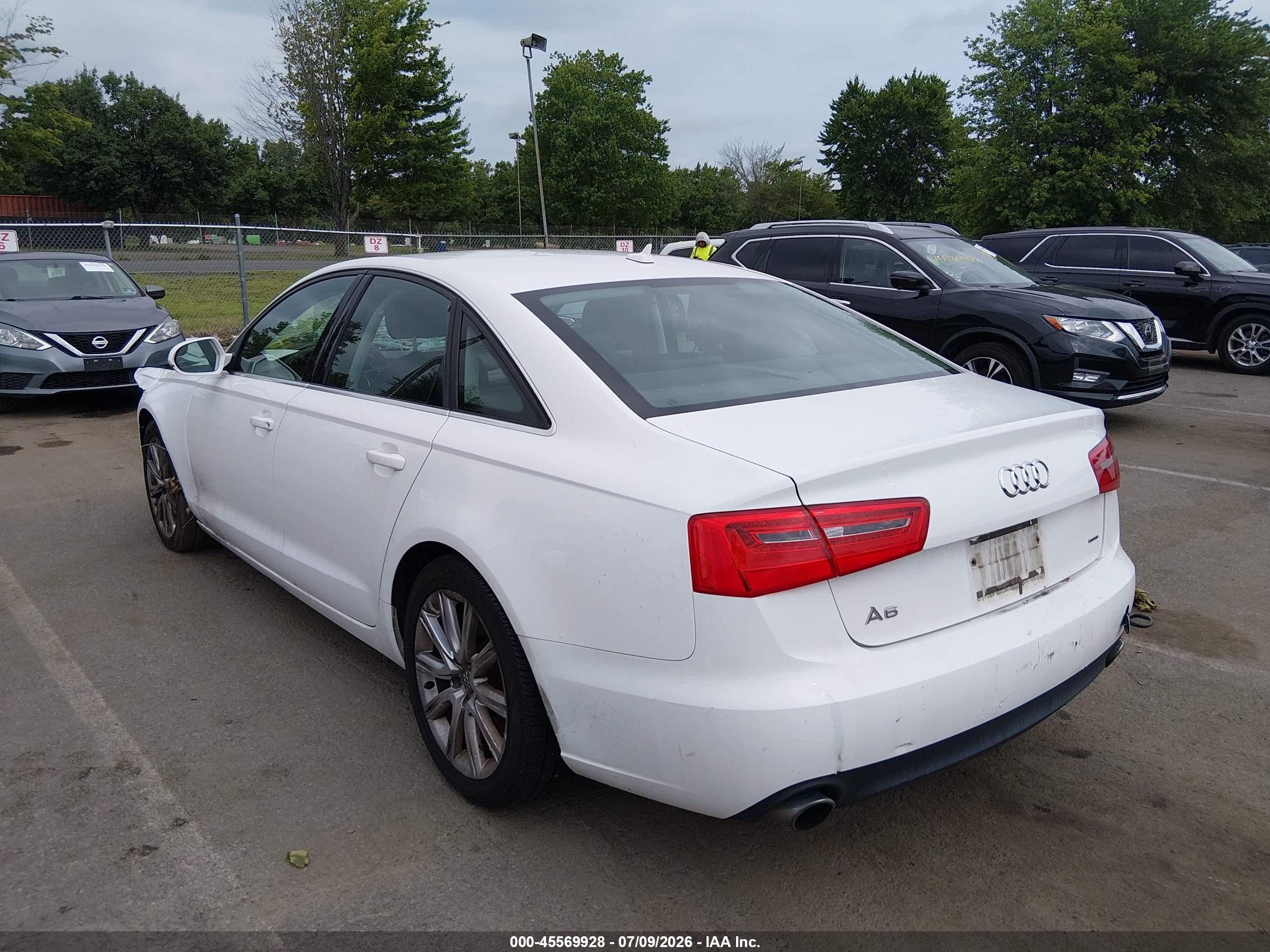 2015 Audi A6 2.0t Premium White vin: WAUFFAFC3FN032319