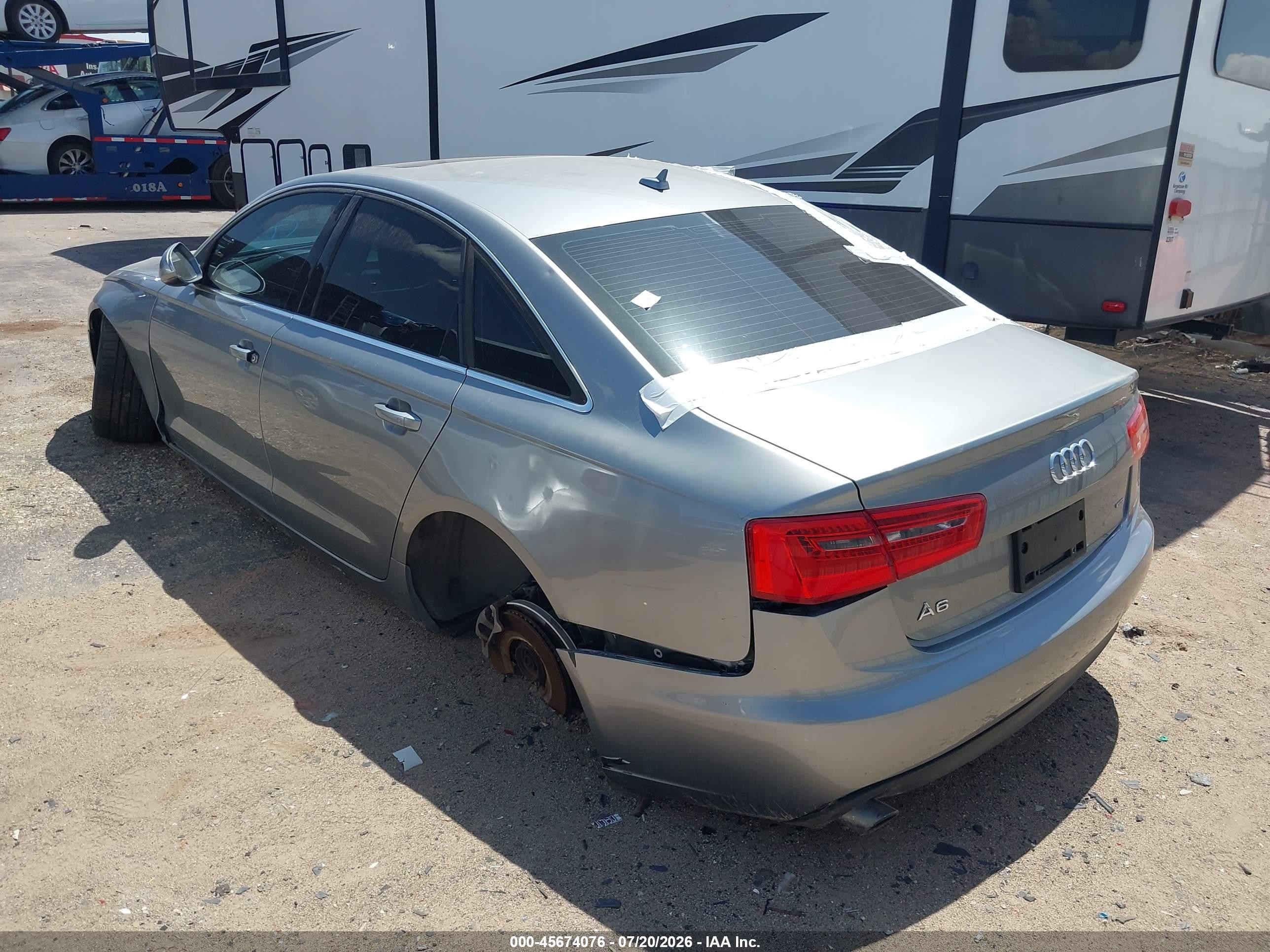 2015 Audi A6 2.0t Premium Серебряный vin: WAUFFAFC8FN017914