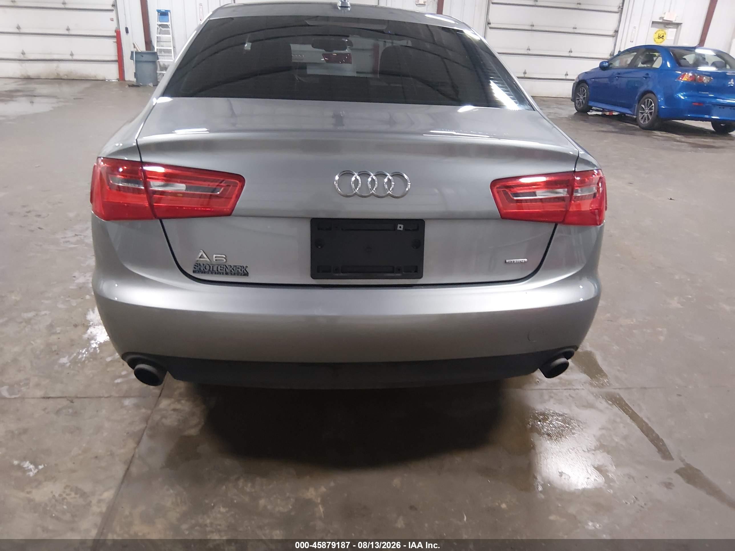 2015 Audi A6 2.0t Premium Серебряный vin: WAUFFAFC9FN016268