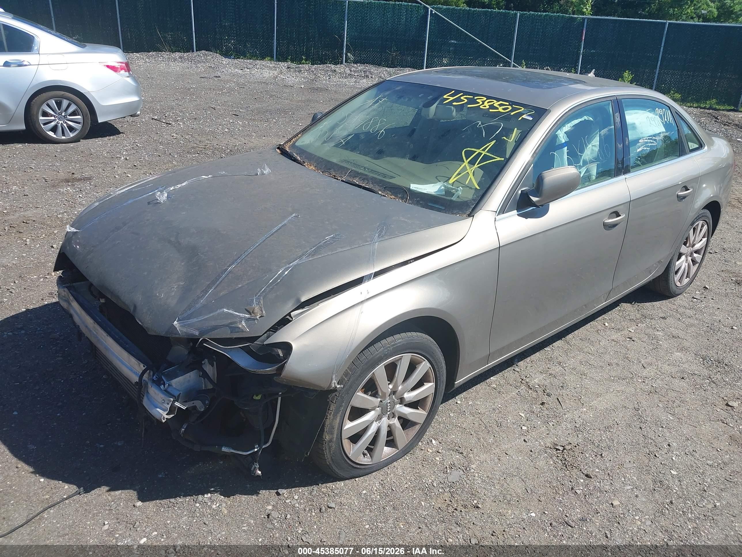 2010 Audi A4 2.0t Premium Gold vin: WAUFFAFL0AN037311