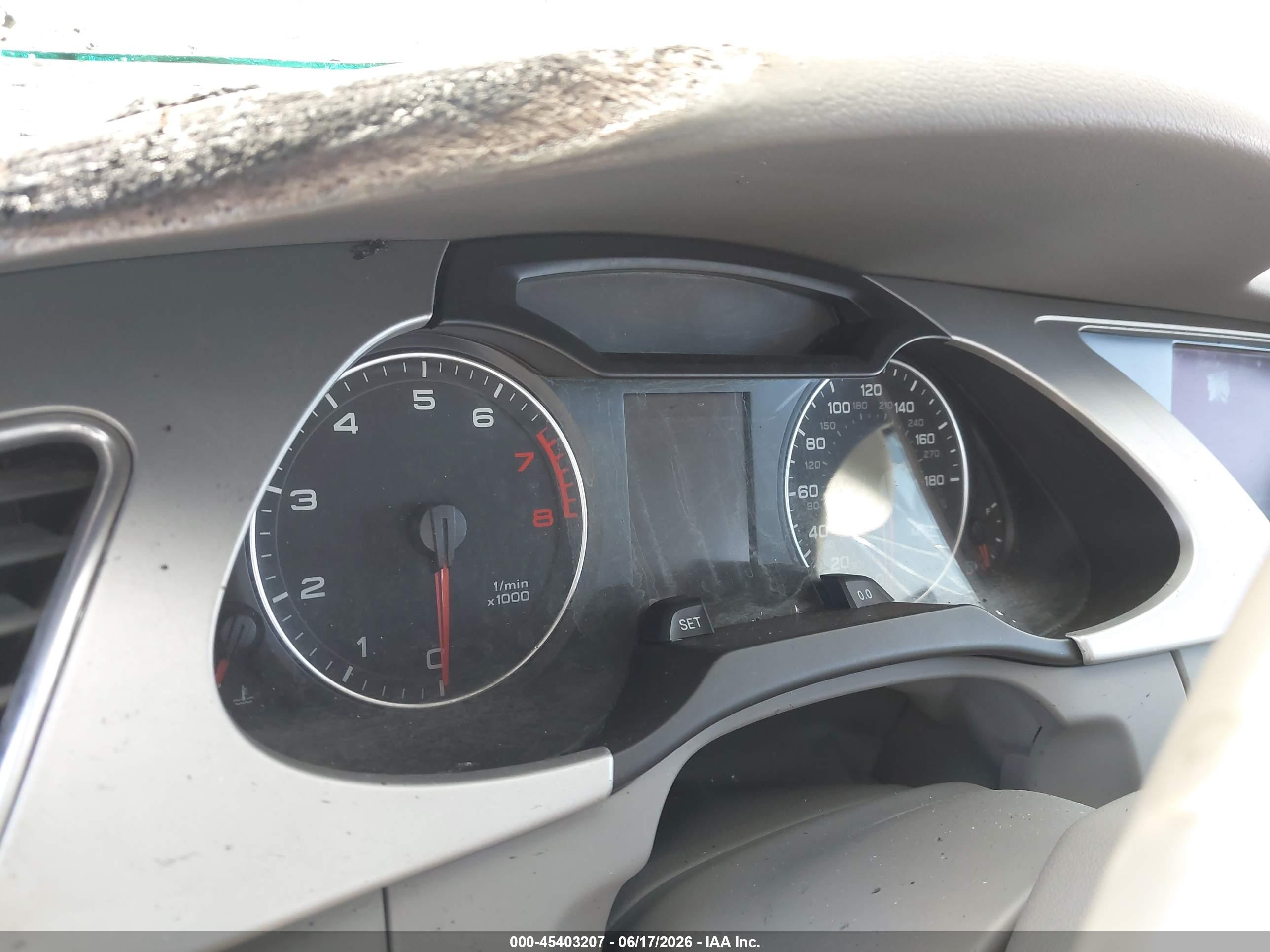 2011 Audi A4 2.0t Premium Gray vin: WAUFFAFL0BN037214