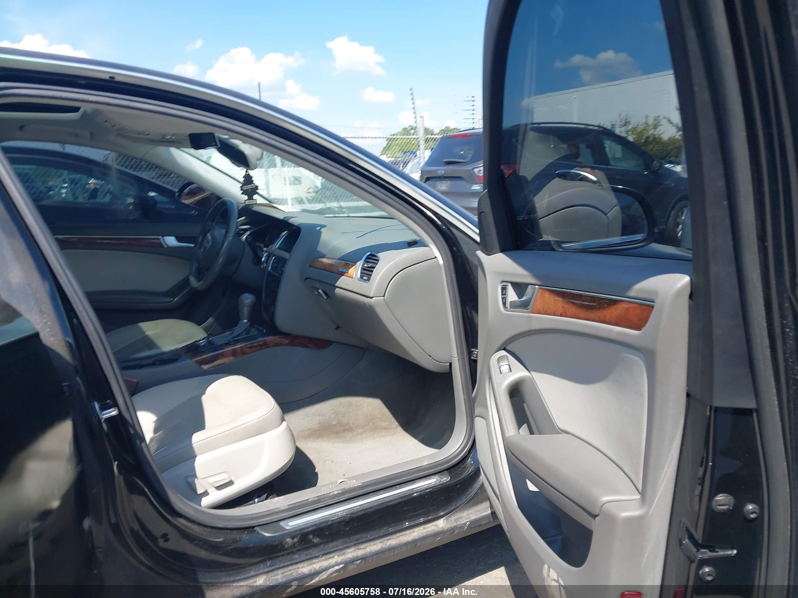 2011 Audi A4 2.0t Premium Black vin: WAUFFAFL0BN039500
