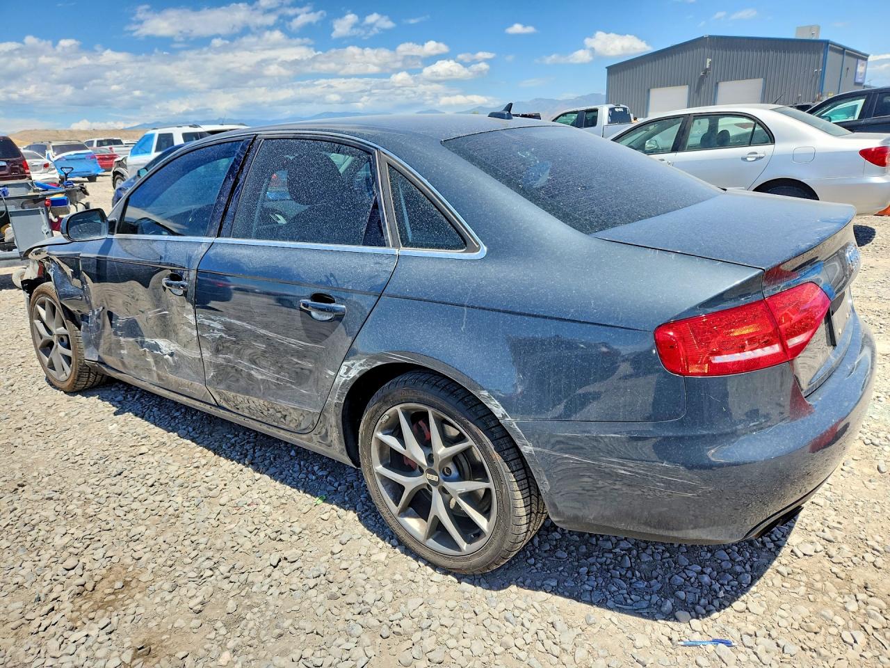 2011 Audi A4 Premium Plus Gray vin: WAUFFAFL0BN039741