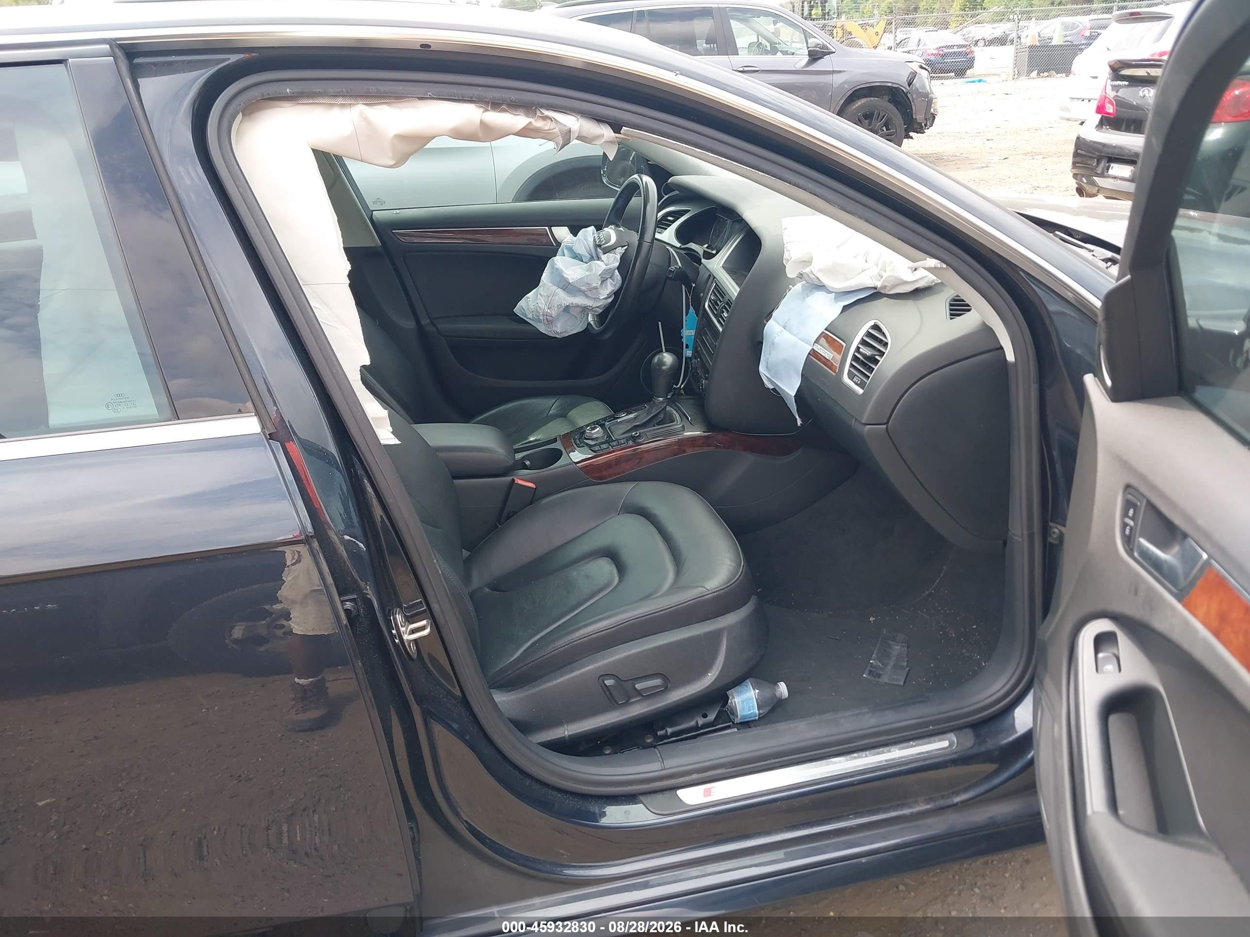 2012 Audi A4 2.0t Premium Plus Черный vin: WAUFFAFL0CA099995