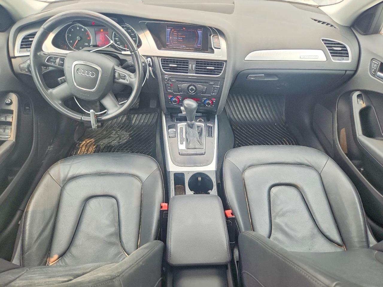 2012 Audi A4 Premium Plus Серый vin: WAUFFAFL0CA115516