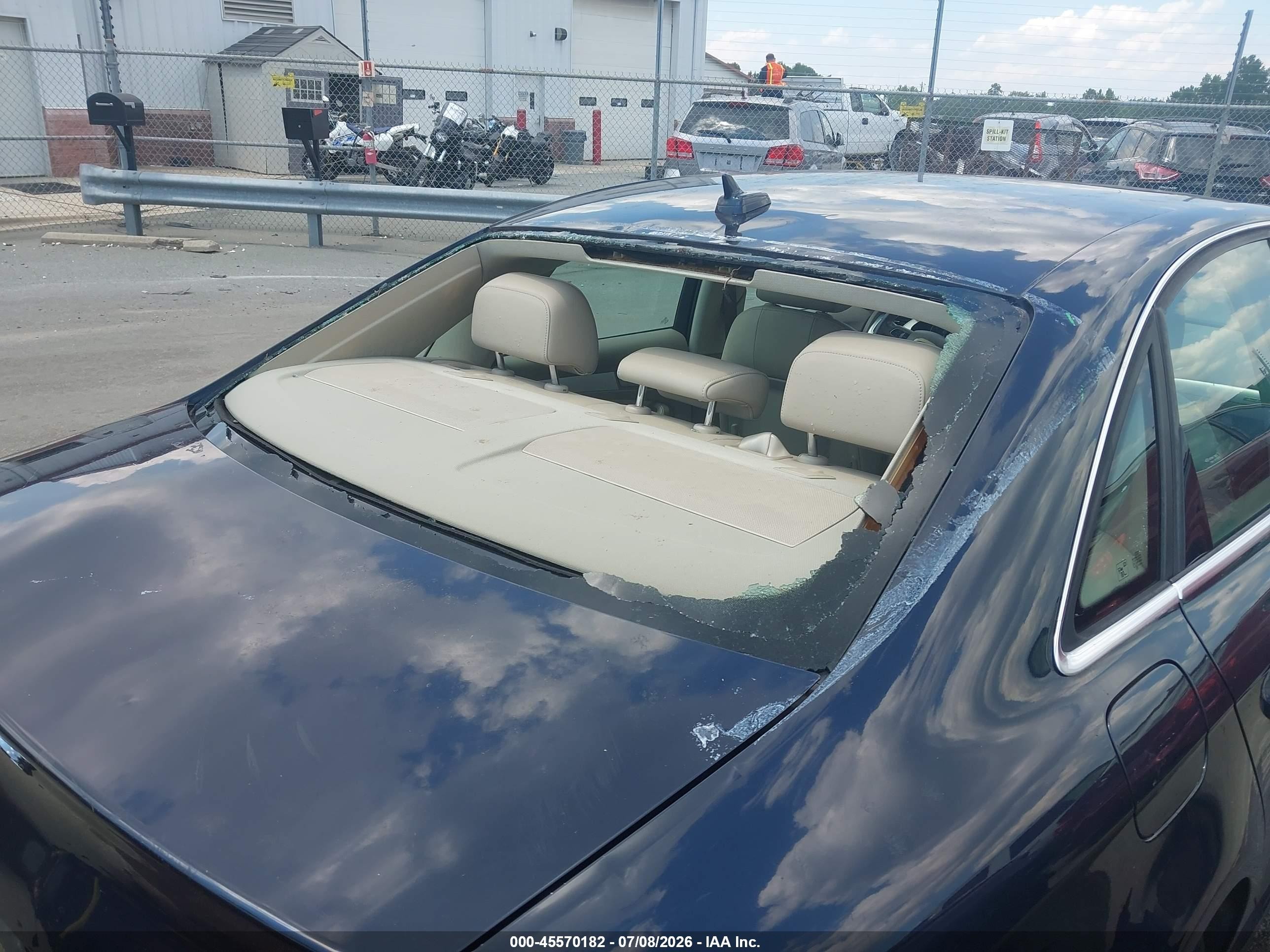 2012 Audi A4 2.0t Premium Plus Dark Blue vin: WAUFFAFL0CA119629