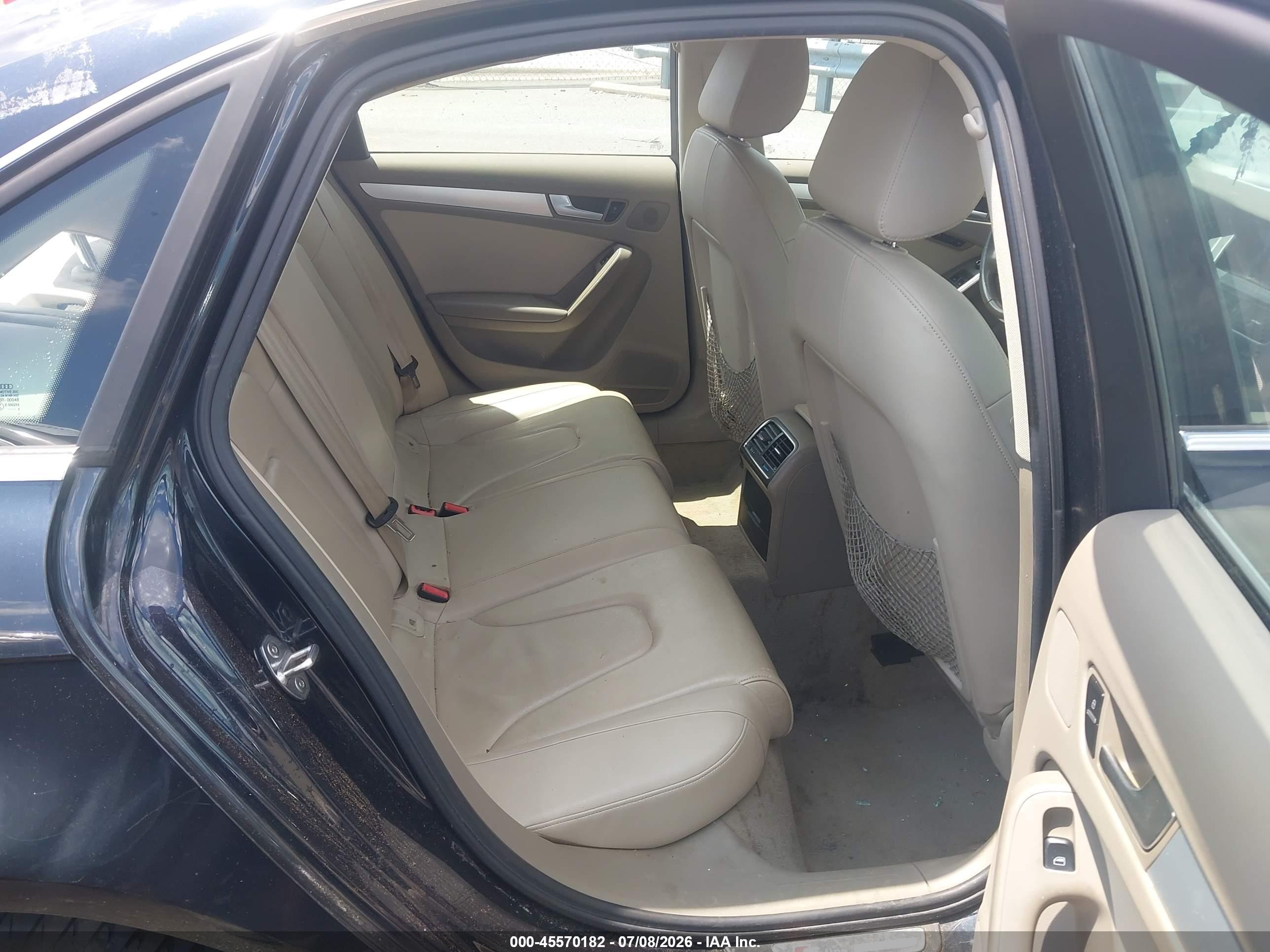 2012 Audi A4 2.0t Premium Plus Dark Blue vin: WAUFFAFL0CA119629