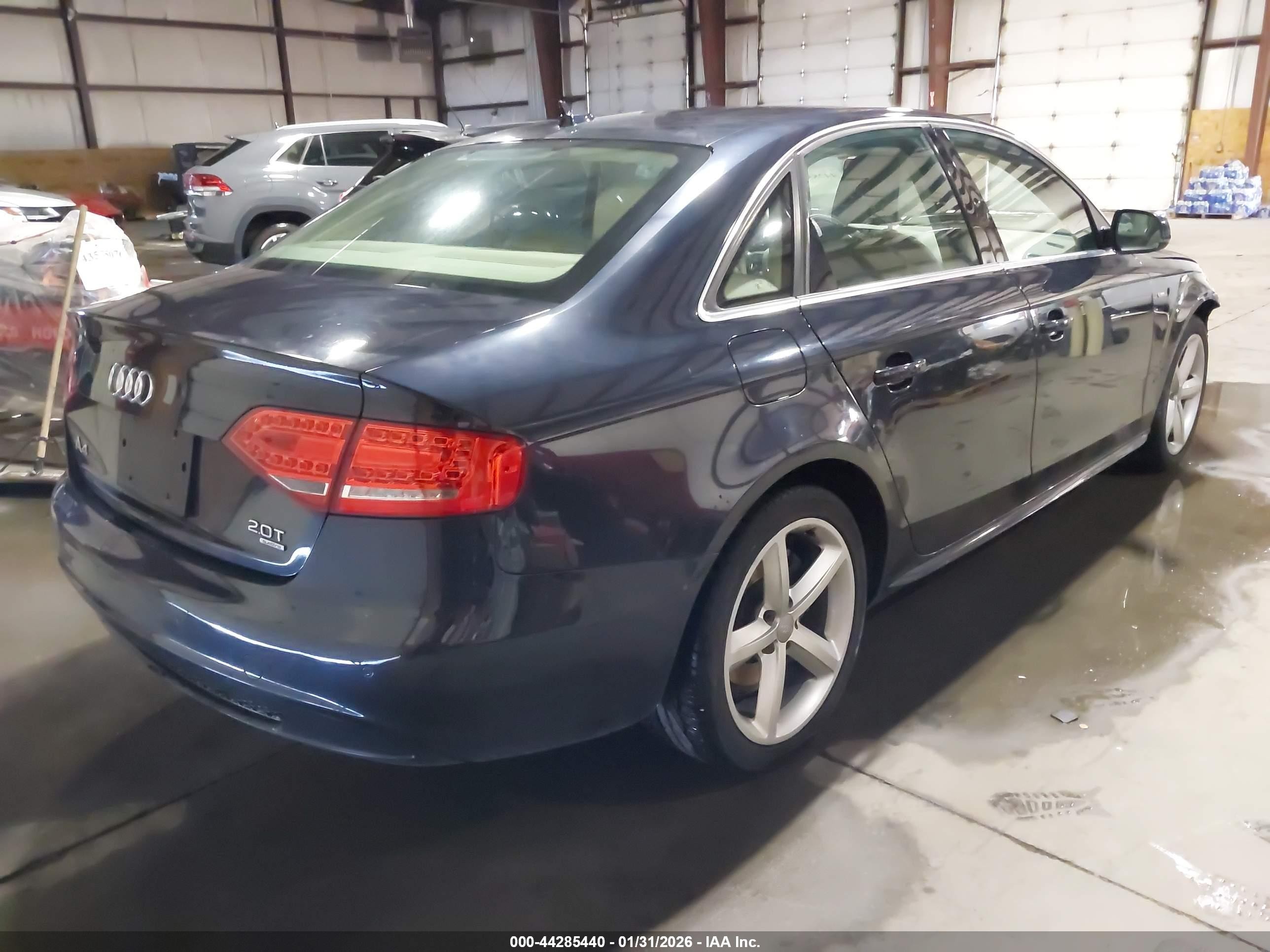 2012 Audi A4 2.0t Premium Gray vin: WAUFFAFL0CN014095