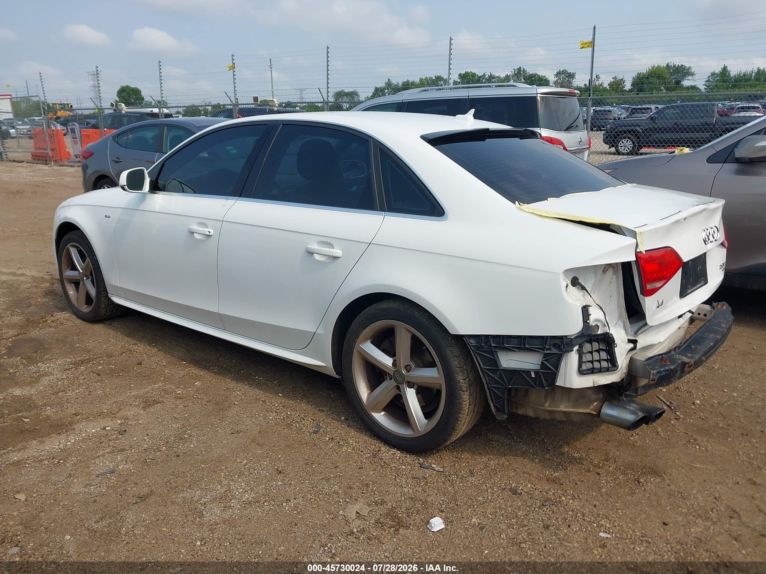 2012 Audi A4 2.0t Premium Plus White vin: WAUFFAFL0CN020690