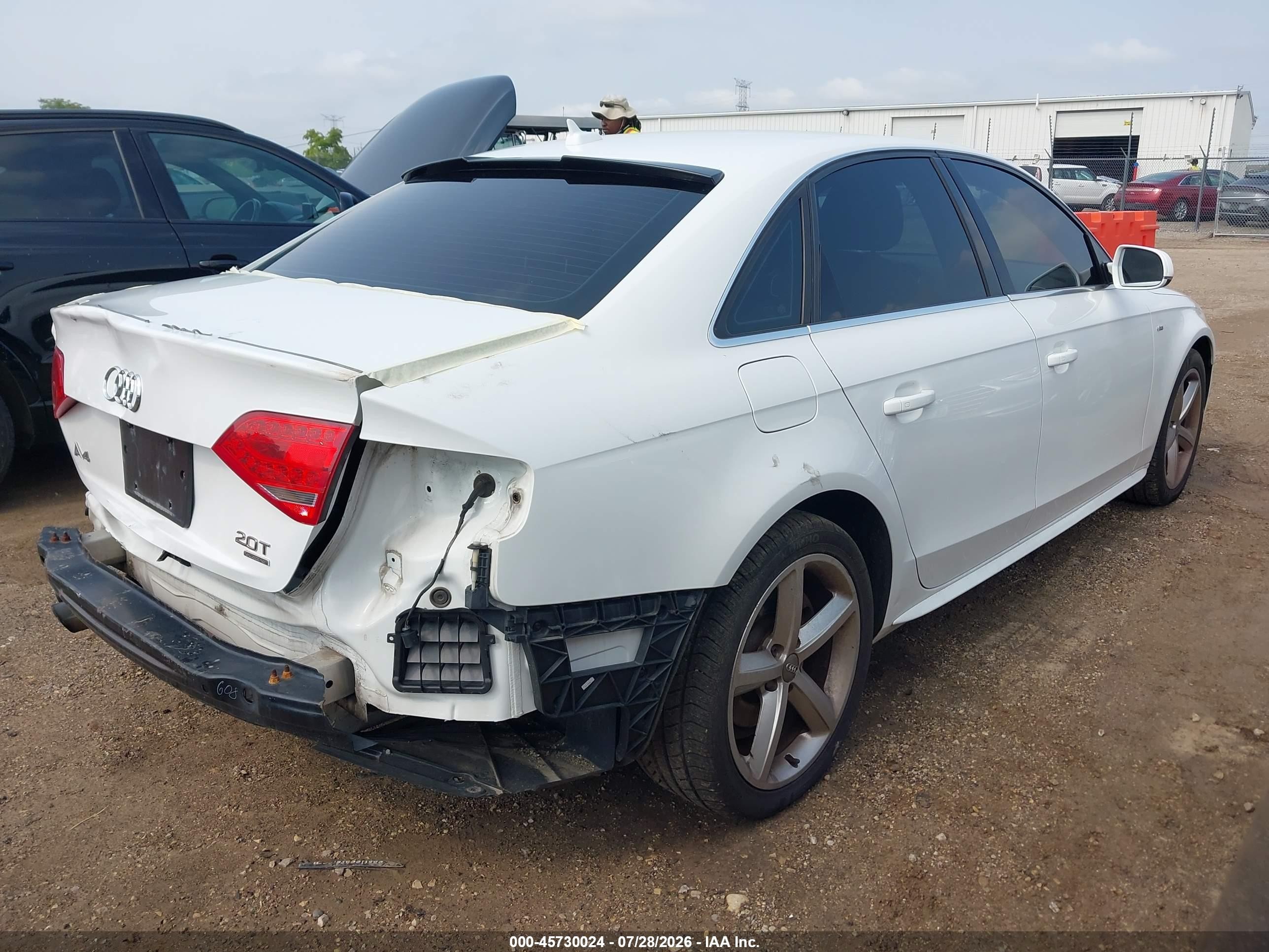 2012 Audi A4 2.0t Premium Plus White vin: WAUFFAFL0CN020690