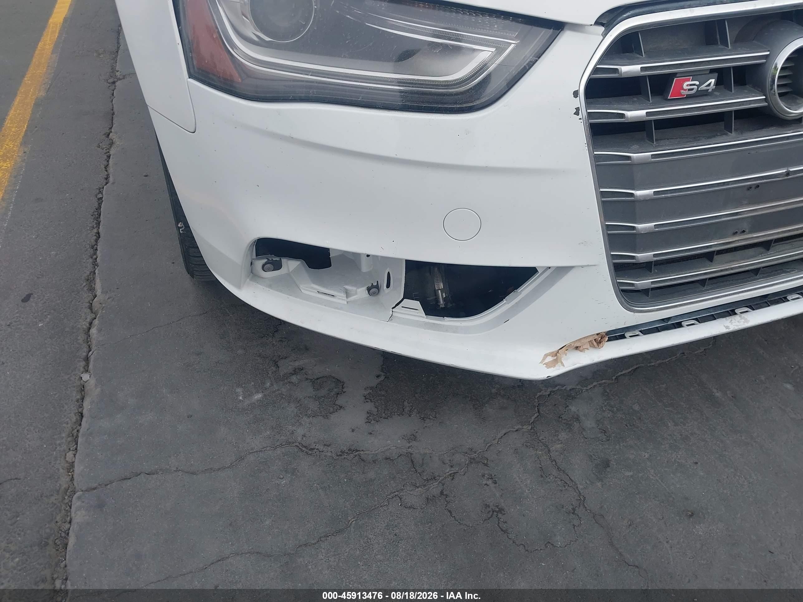 2013 Audi A4 2.0t Premium White vin: WAUFFAFL0DA169366