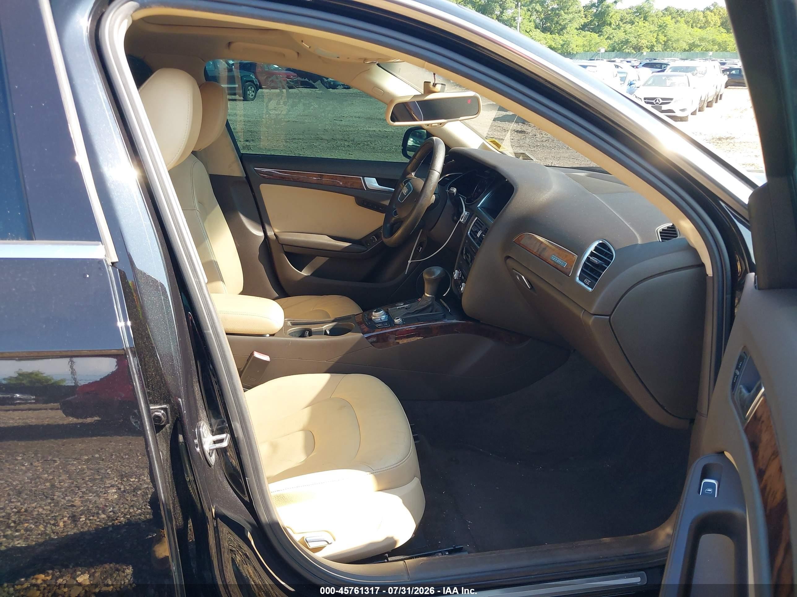 2013 Audi A4 2.0t Premium Black vin: WAUFFAFL0DN012493