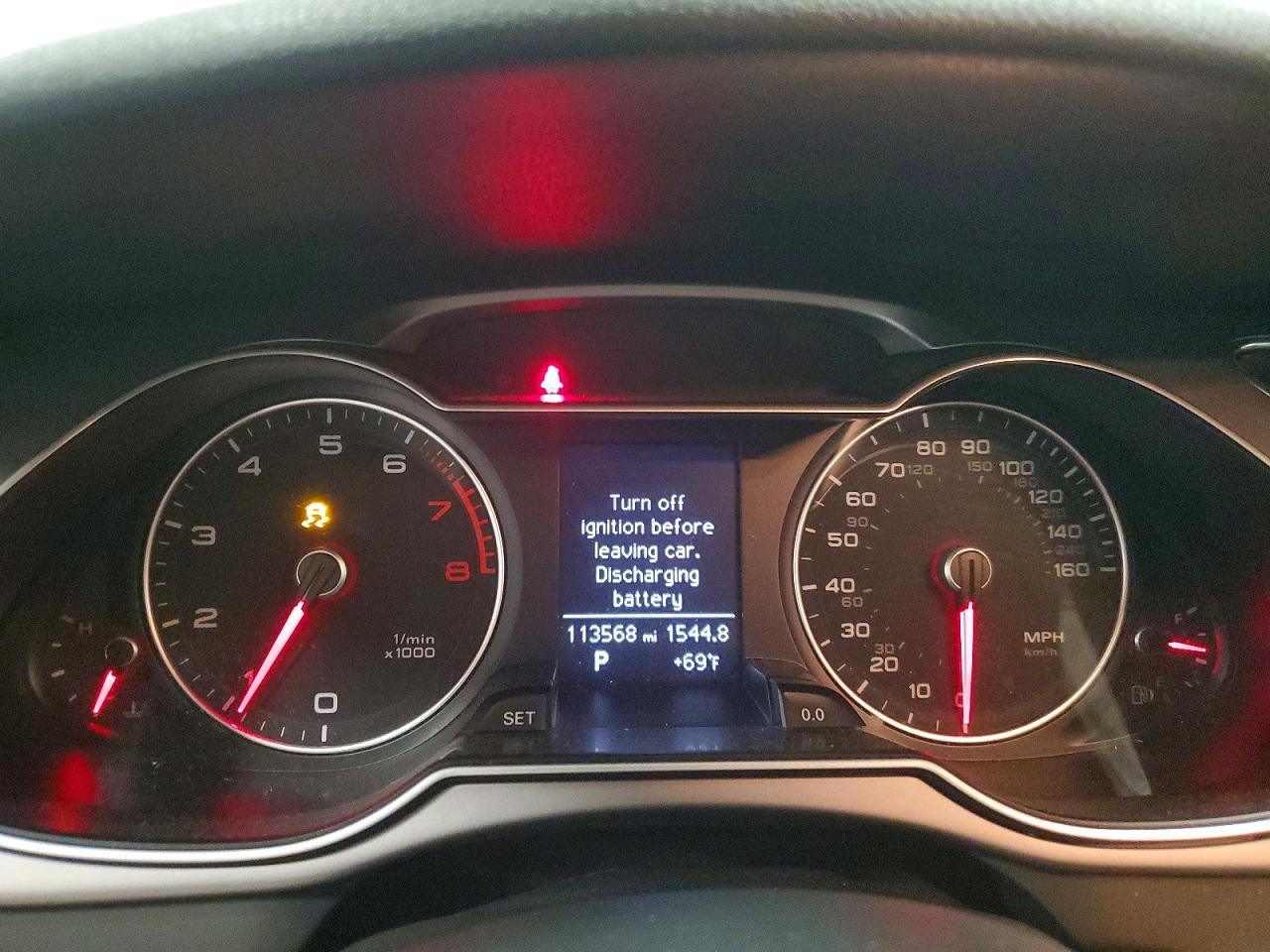 2013 Audi A4 Premium Plus Silver vin: WAUFFAFL0DN042836