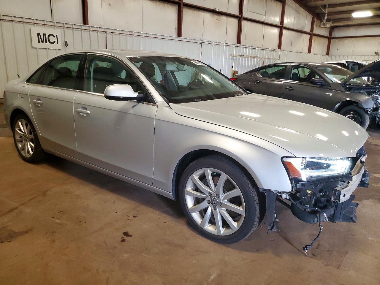 2013 Audi A4 Premium Plus Silver vin: WAUFFAFL0DN042836