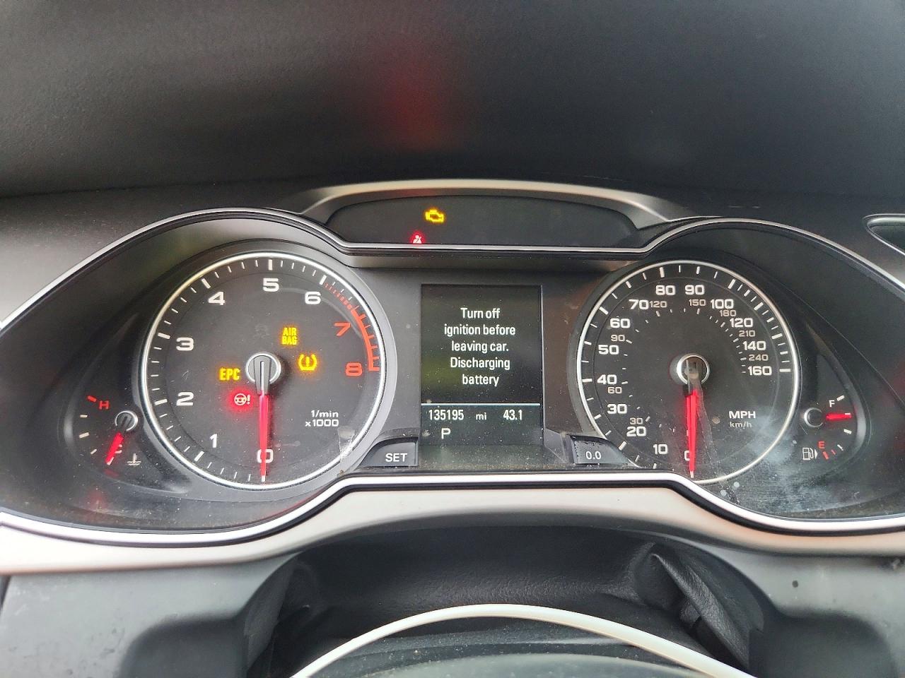 2013 Audi A4 Premium Plus White vin: WAUFFAFL0DN046921