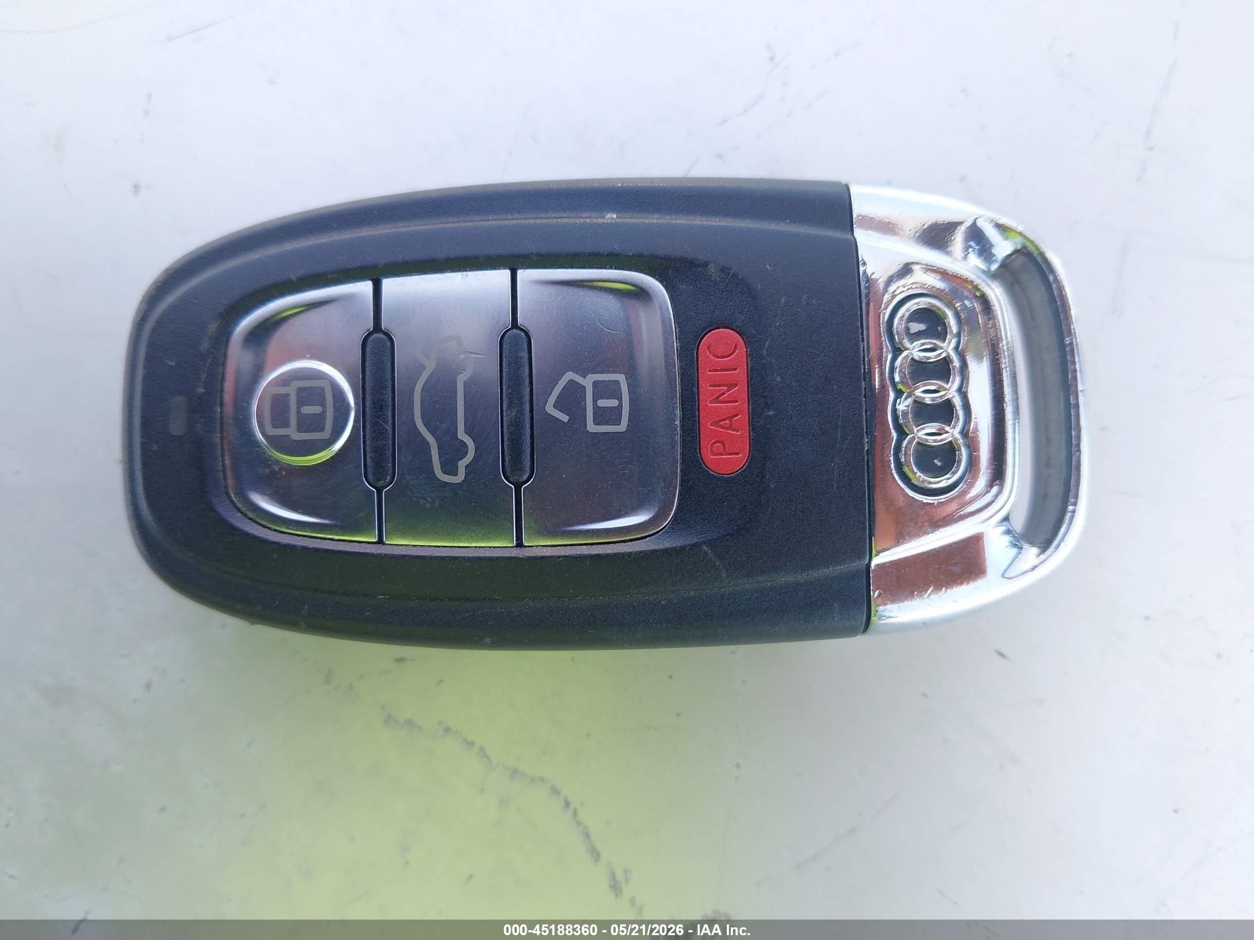 2013 Audi A4 2.0t Premium Silver vin: WAUFFAFL0DN048264