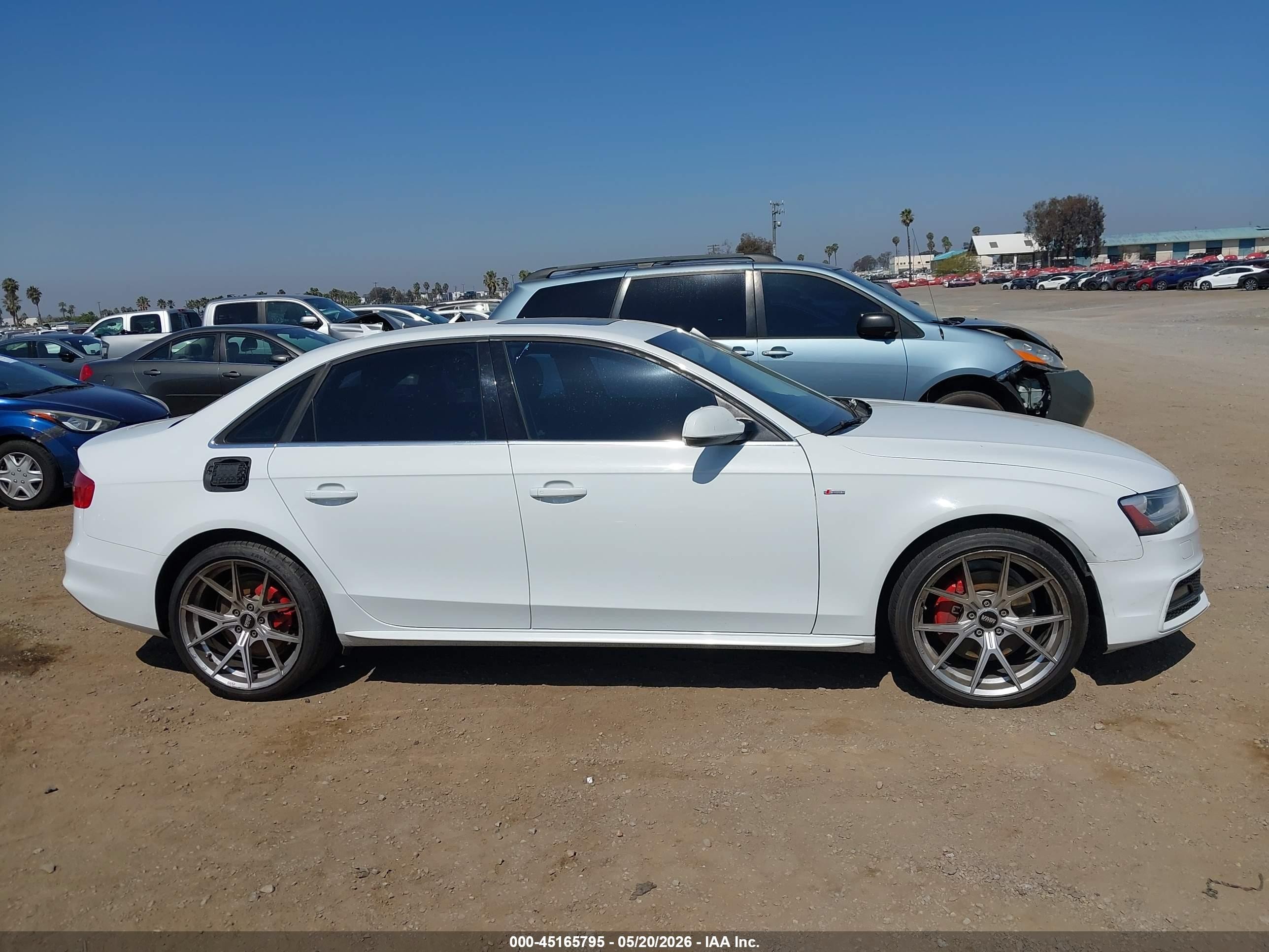 2015 Audi A4 2.0t Premium White vin: WAUFFAFL0FN036439