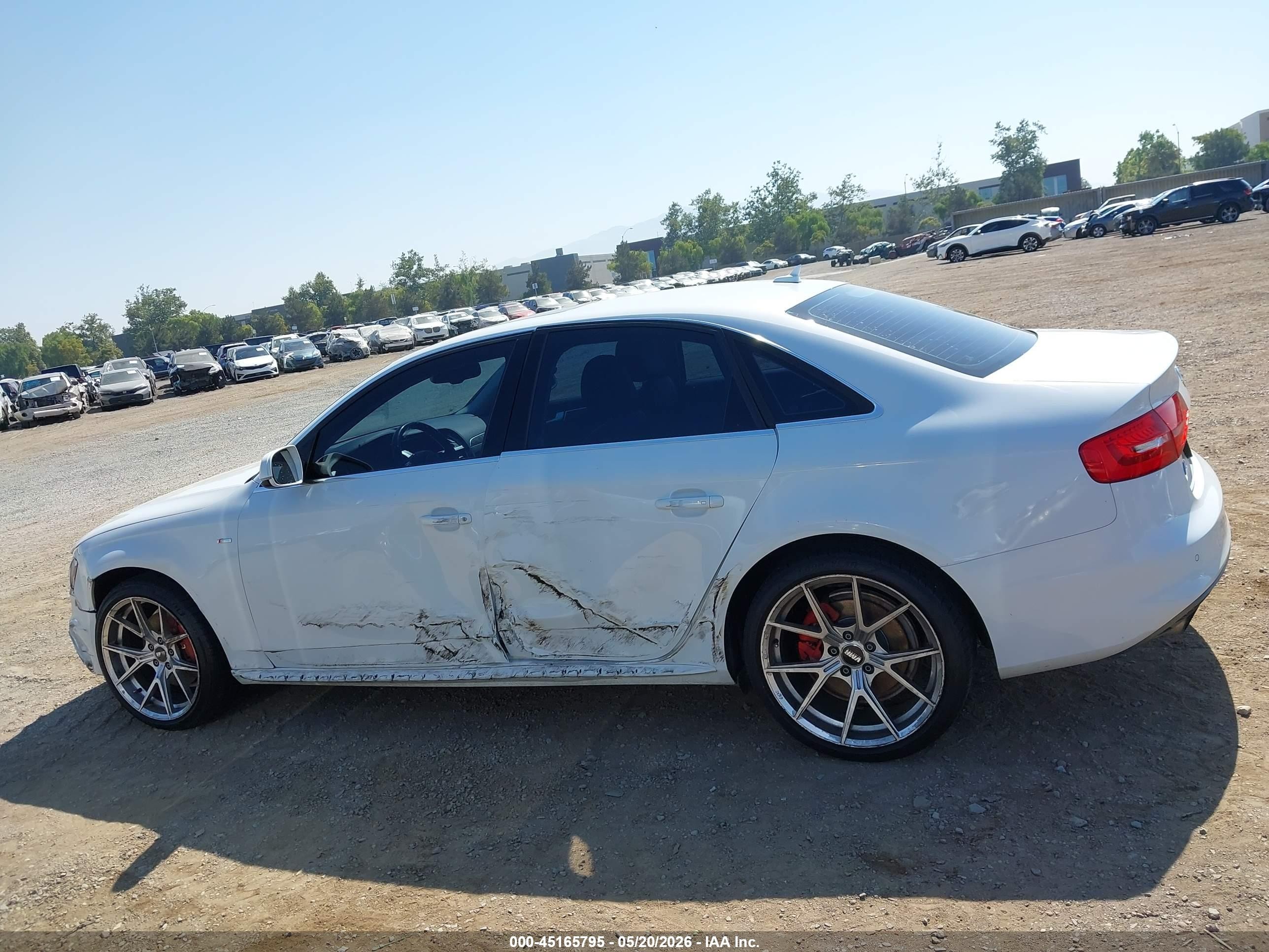 2015 Audi A4 2.0t Premium White vin: WAUFFAFL0FN036439