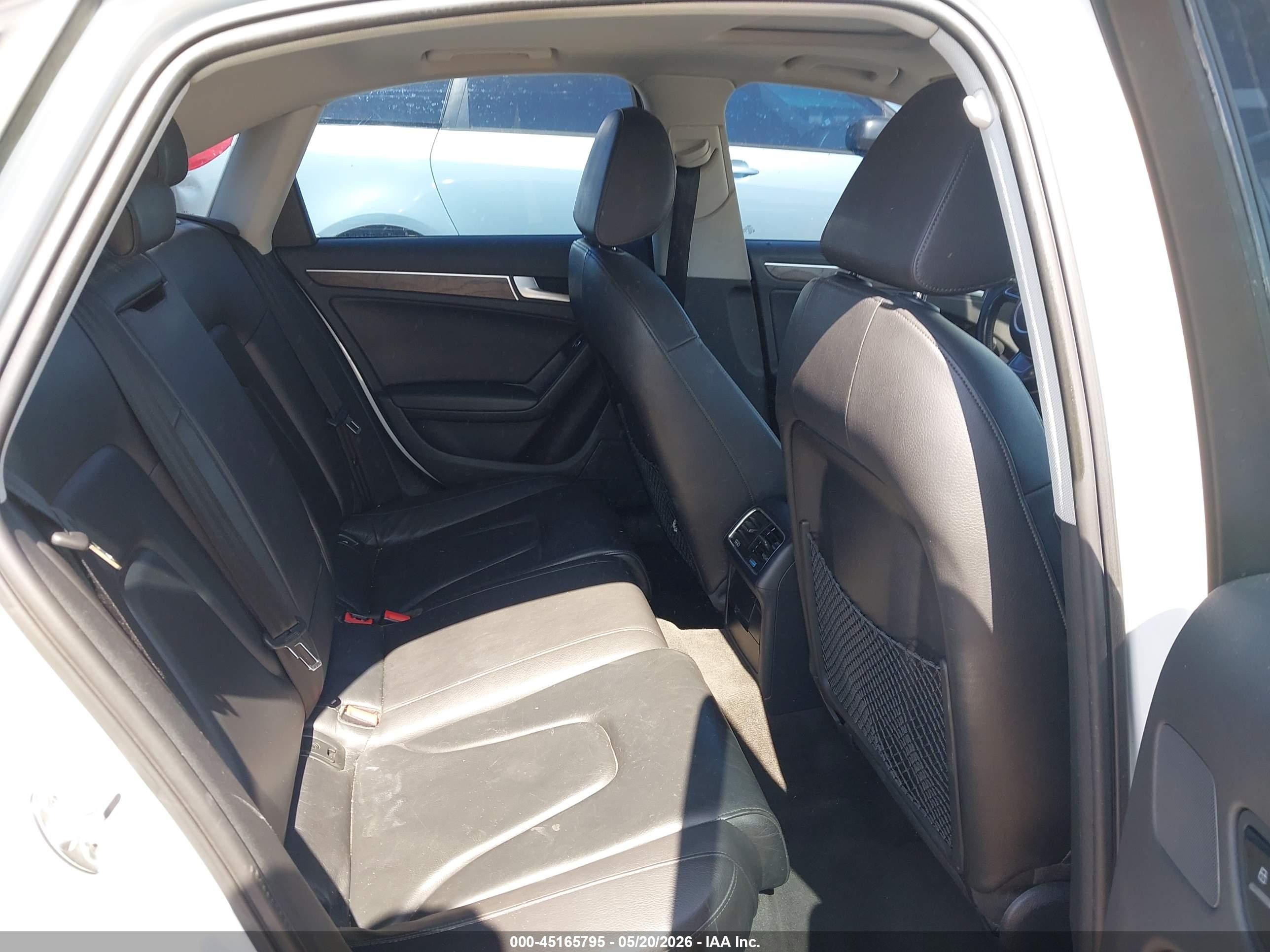2015 Audi A4 2.0t Premium White vin: WAUFFAFL0FN036439