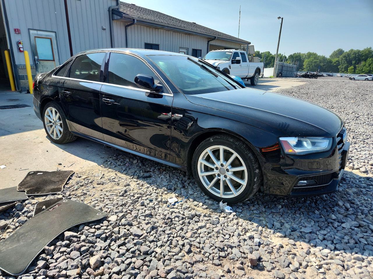 2015 Audi A4 Premium Plus Черный vin: WAUFFAFL0FN043231