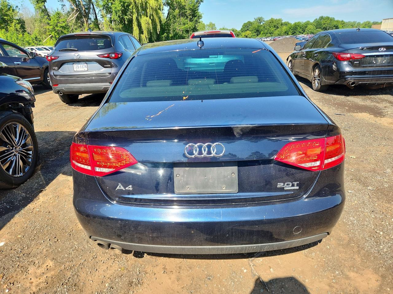 2010 Audi A4 Premium Plus Blue vin: WAUFFAFL1AN034367