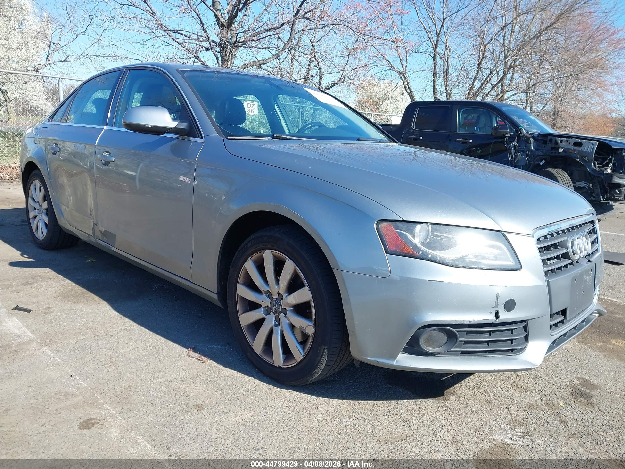 2010 Audi A4 2.0t Premium Silver vin: WAUFFAFL1AN053985