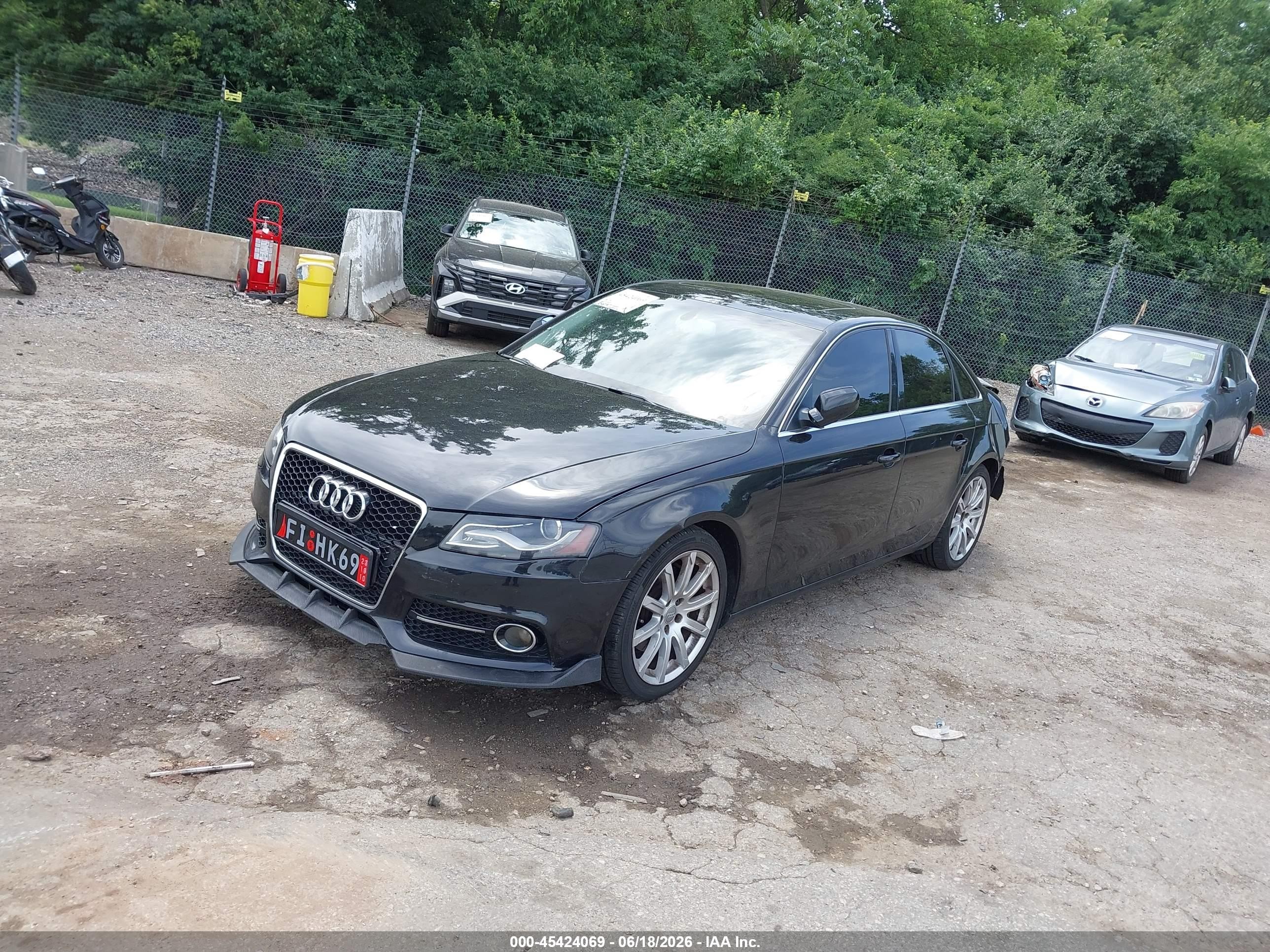 2011 Audi A4 2.0t Premium Black vin: WAUFFAFL1BN032247