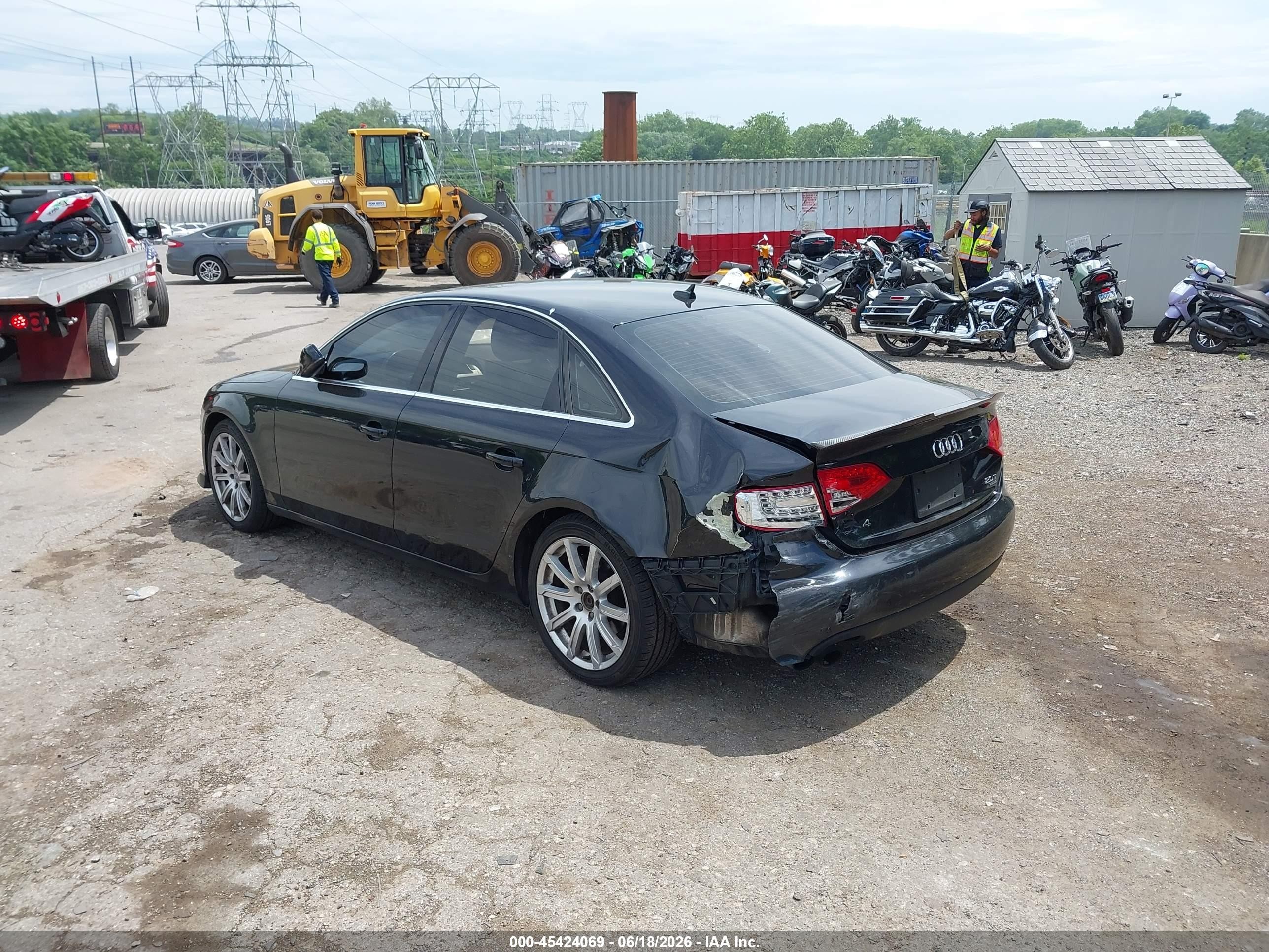 2011 Audi A4 2.0t Premium Black vin: WAUFFAFL1BN032247