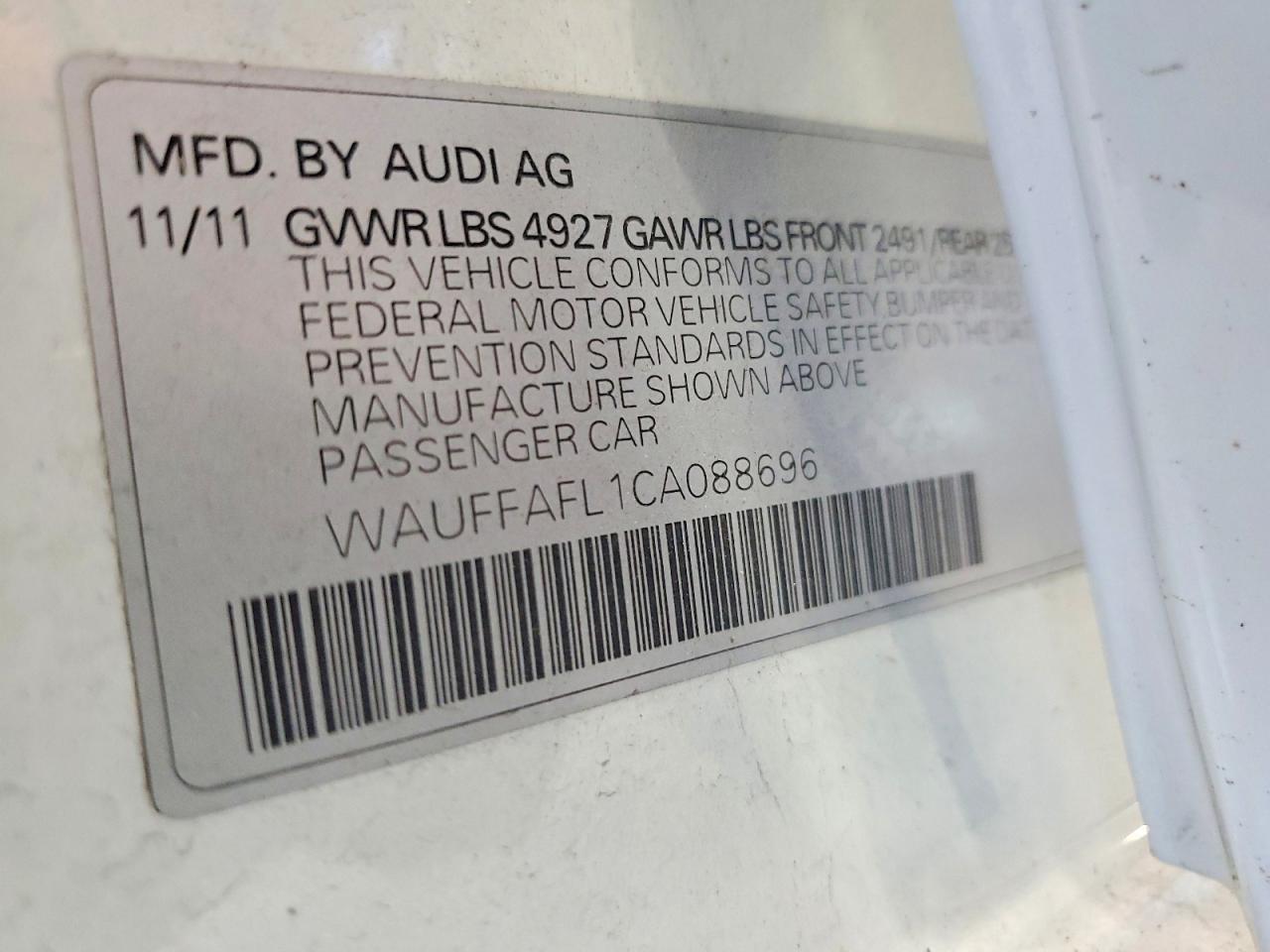 2012 Audi A4 Premium Plus White vin: WAUFFAFL1CA088696