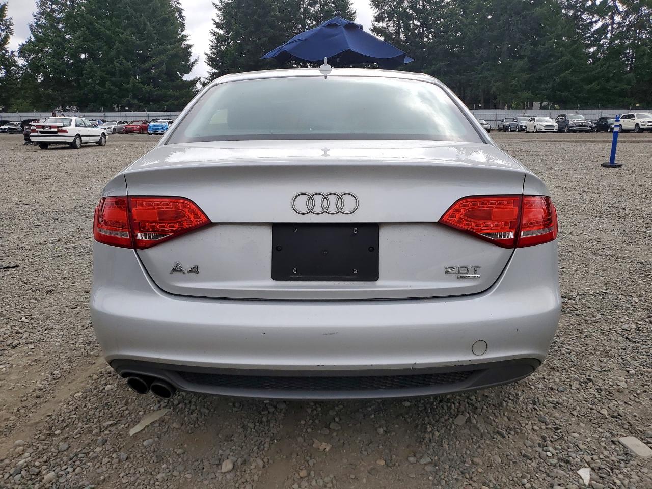 2012 Audi A4 Premium Plus Silver vin: WAUFFAFL1CN001324