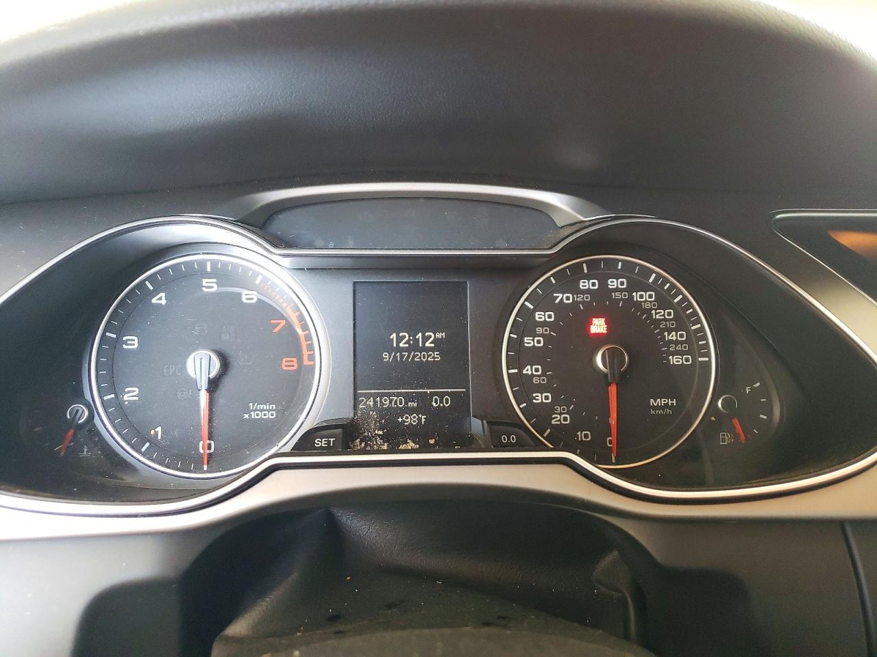 2013 Audi A4 Premium Plus Orange vin: WAUFFAFL1DN035748