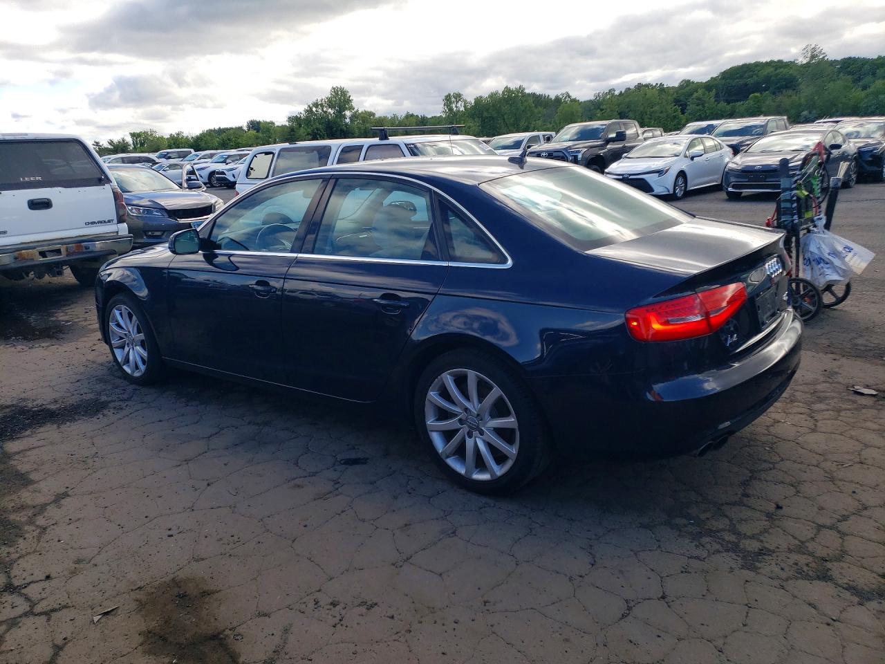 2013 Audi A4 Premium Plus Blue vin: WAUFFAFL1DN044899