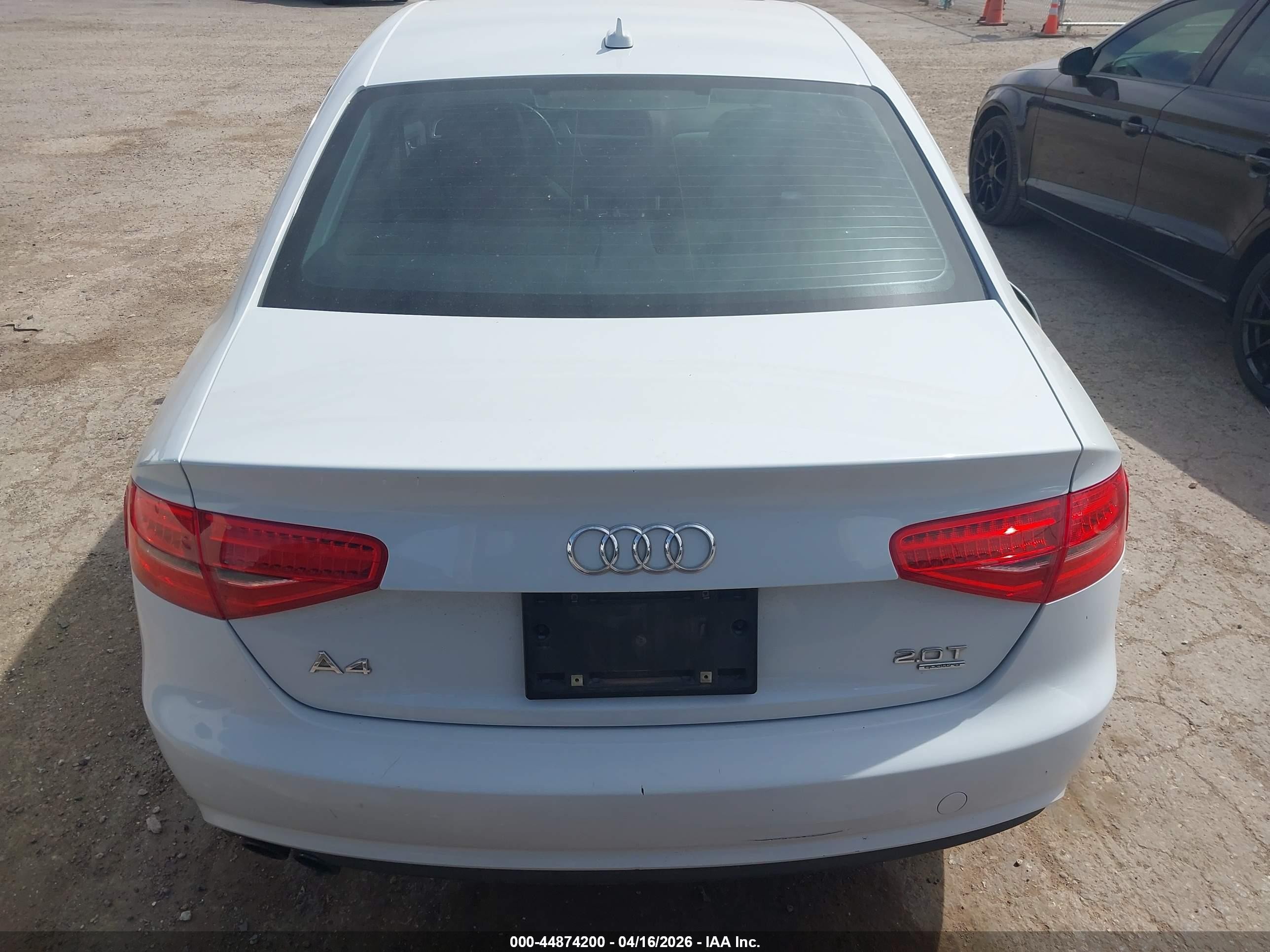2013 Audi A4 2.0t Premium White vin: WAUFFAFL1DN046104