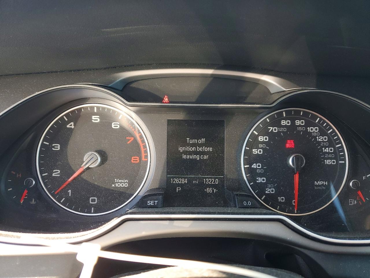 2014 Audi A4 Premium Plus White vin: WAUFFAFL1EN017574