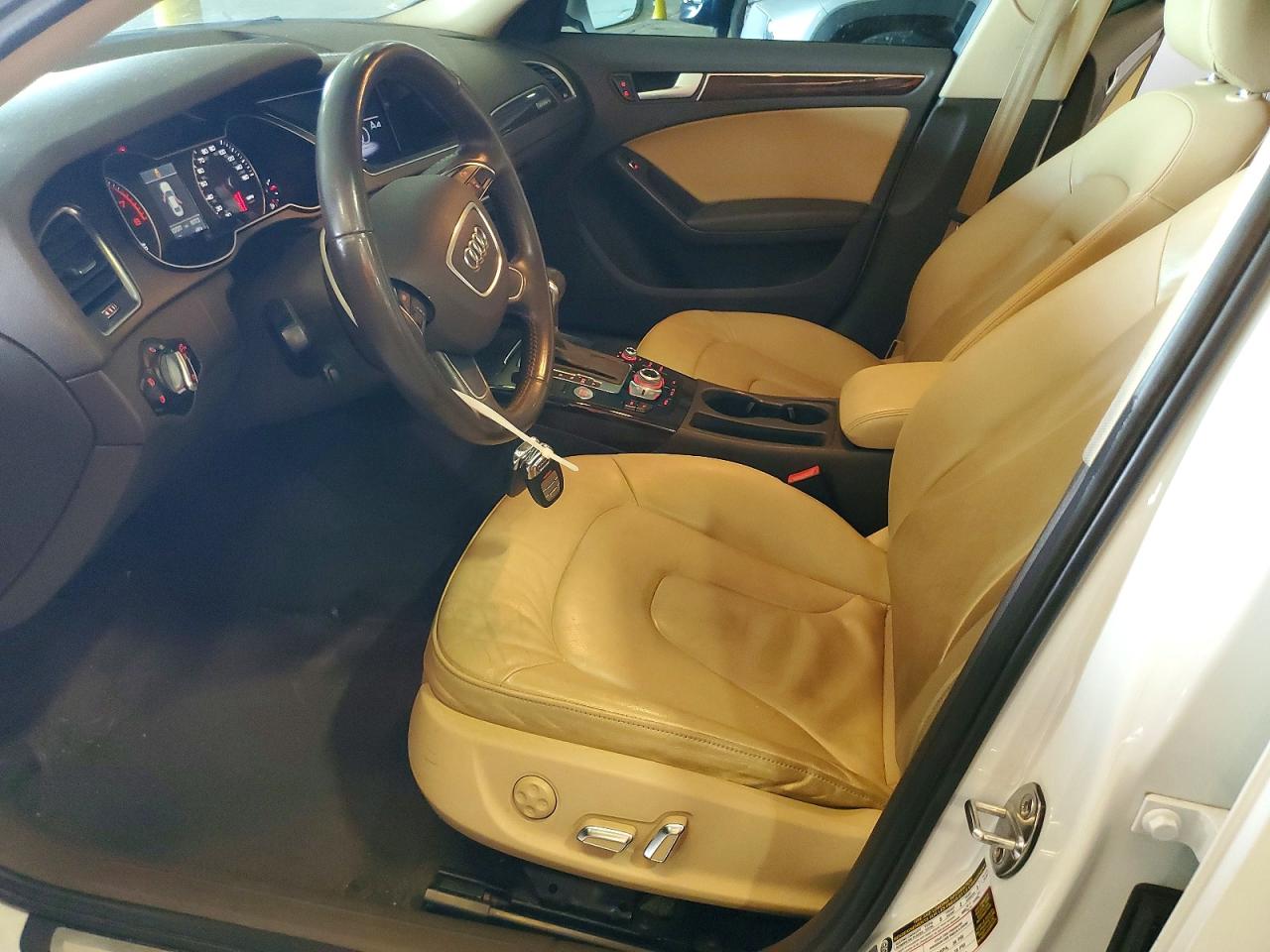2014 Audi A4 Premium Plus White vin: WAUFFAFL1EN036822