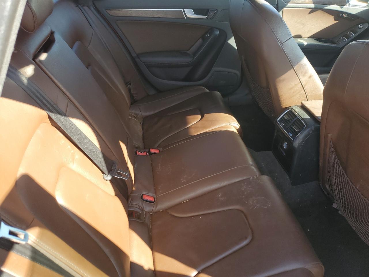 2014 Audi A4 Premium Plus Red vin: WAUFFAFL1EN042006