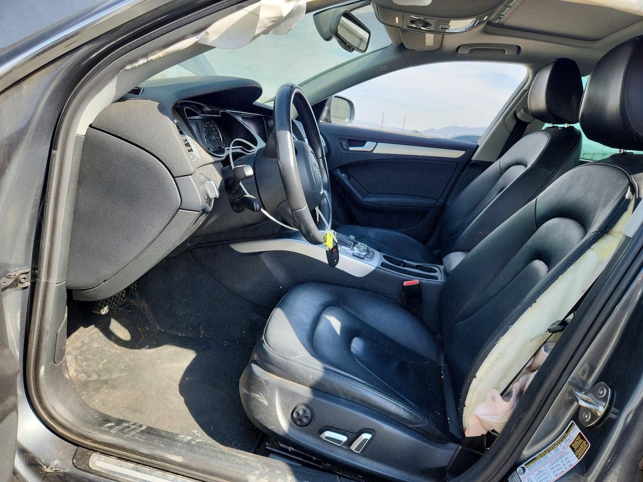 2015 Audi A4 Premium Plus Серый vin: WAUFFAFL1FN010576