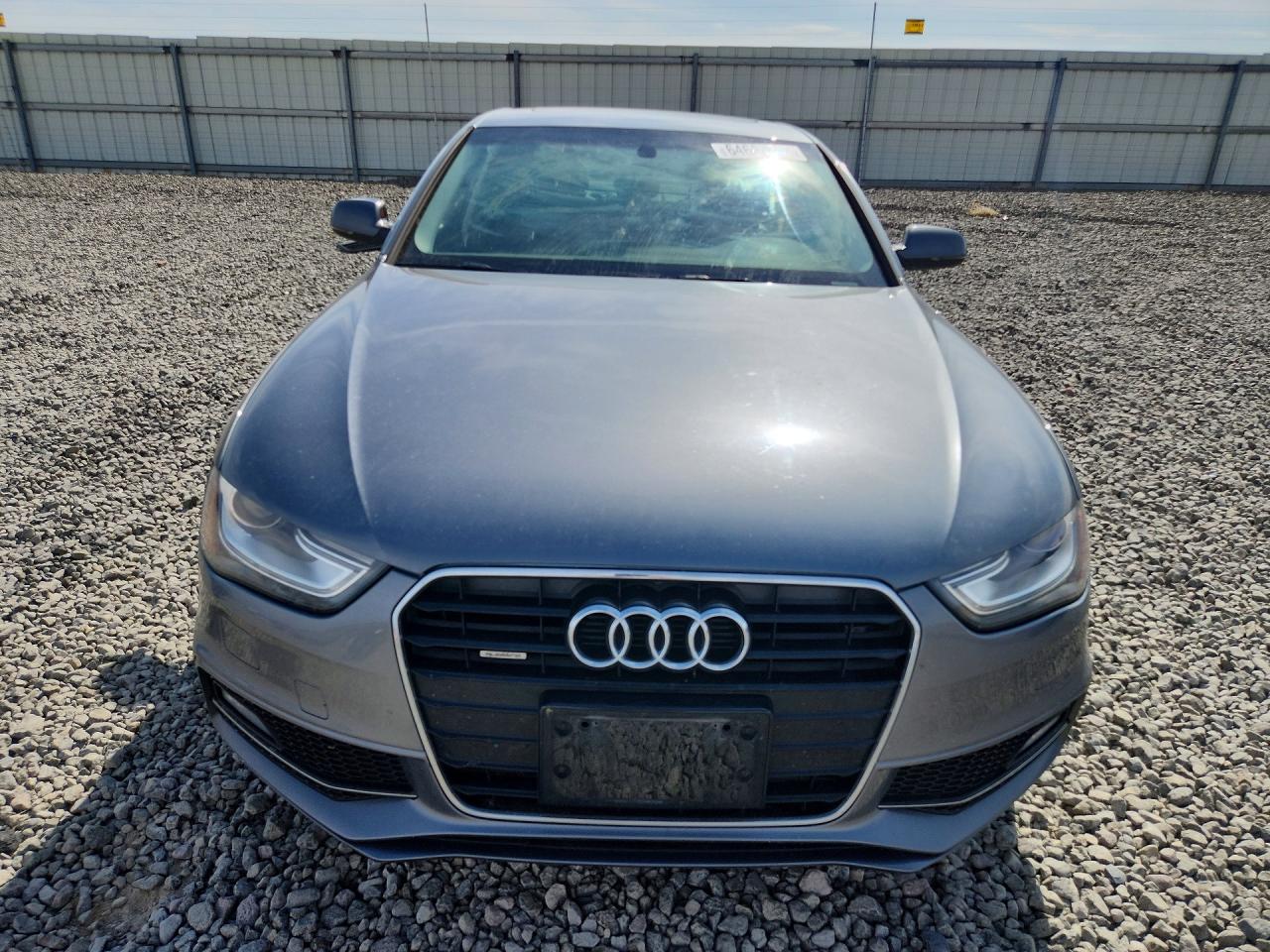 2015 Audi A4 Premium Plus Серый vin: WAUFFAFL1FN010576