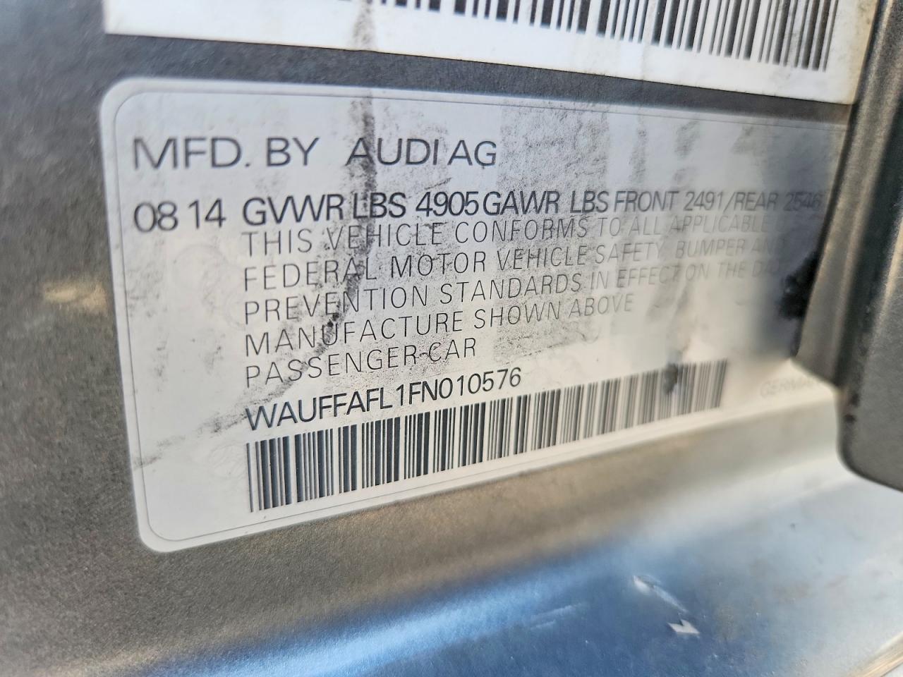 2015 Audi A4 Premium Plus Серый vin: WAUFFAFL1FN010576