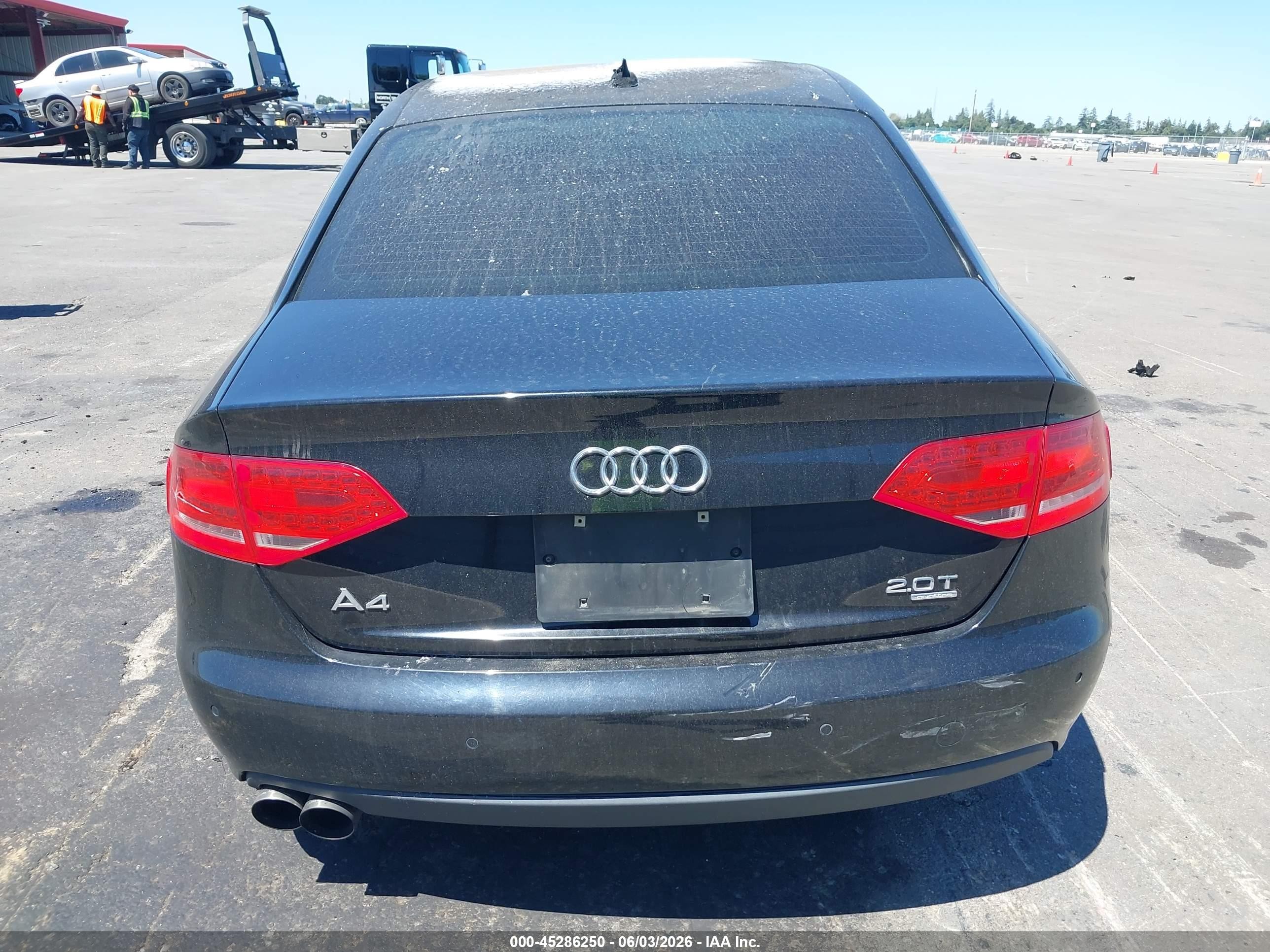 2010 Audi A4 2.0t Premium Black vin: WAUFFAFL2AN057401
