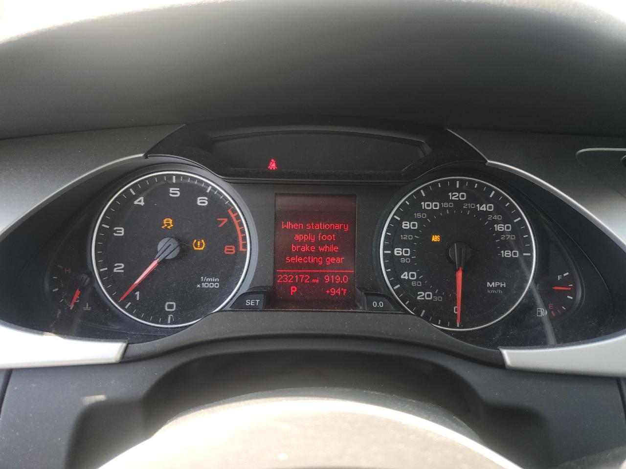 2011 Audi A4 Premium Plus Silver vin: WAUFFAFL2BN011696