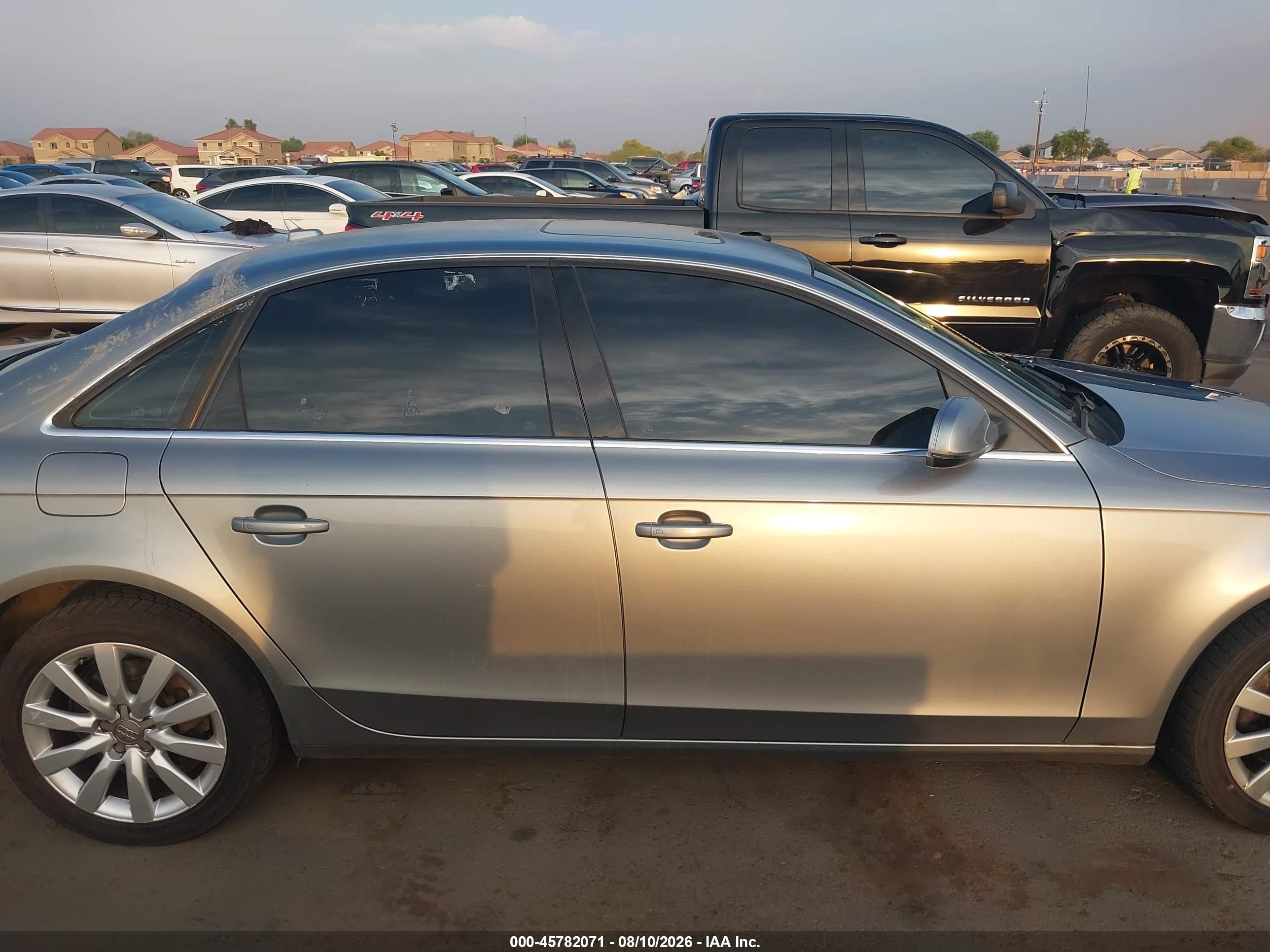2011 Audi A4 2.0t Premium Silver vin: WAUFFAFL2BN026179
