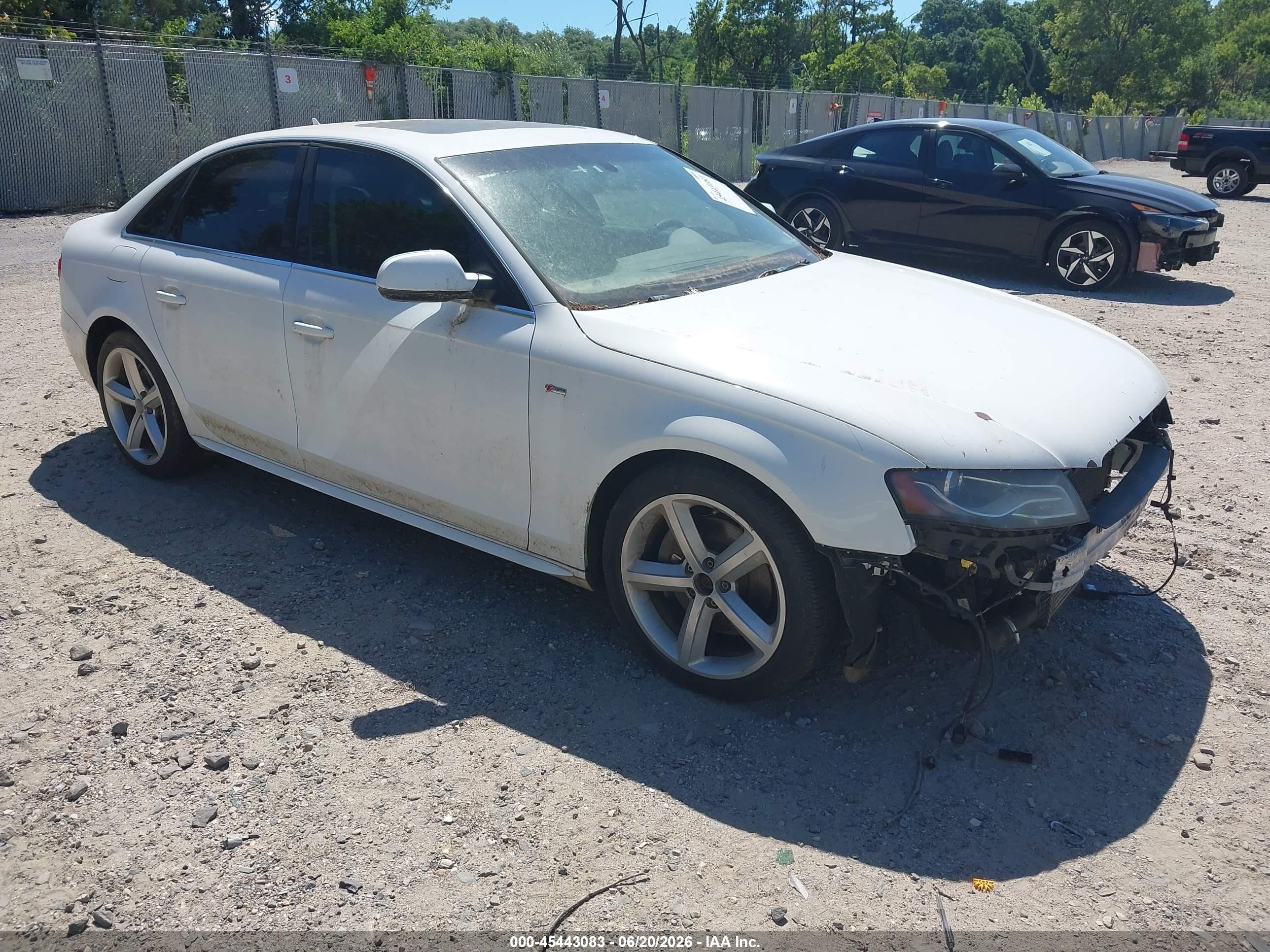 2012 Audi A4 2.0t Premium Plus White vin: WAUFFAFL2CN006189