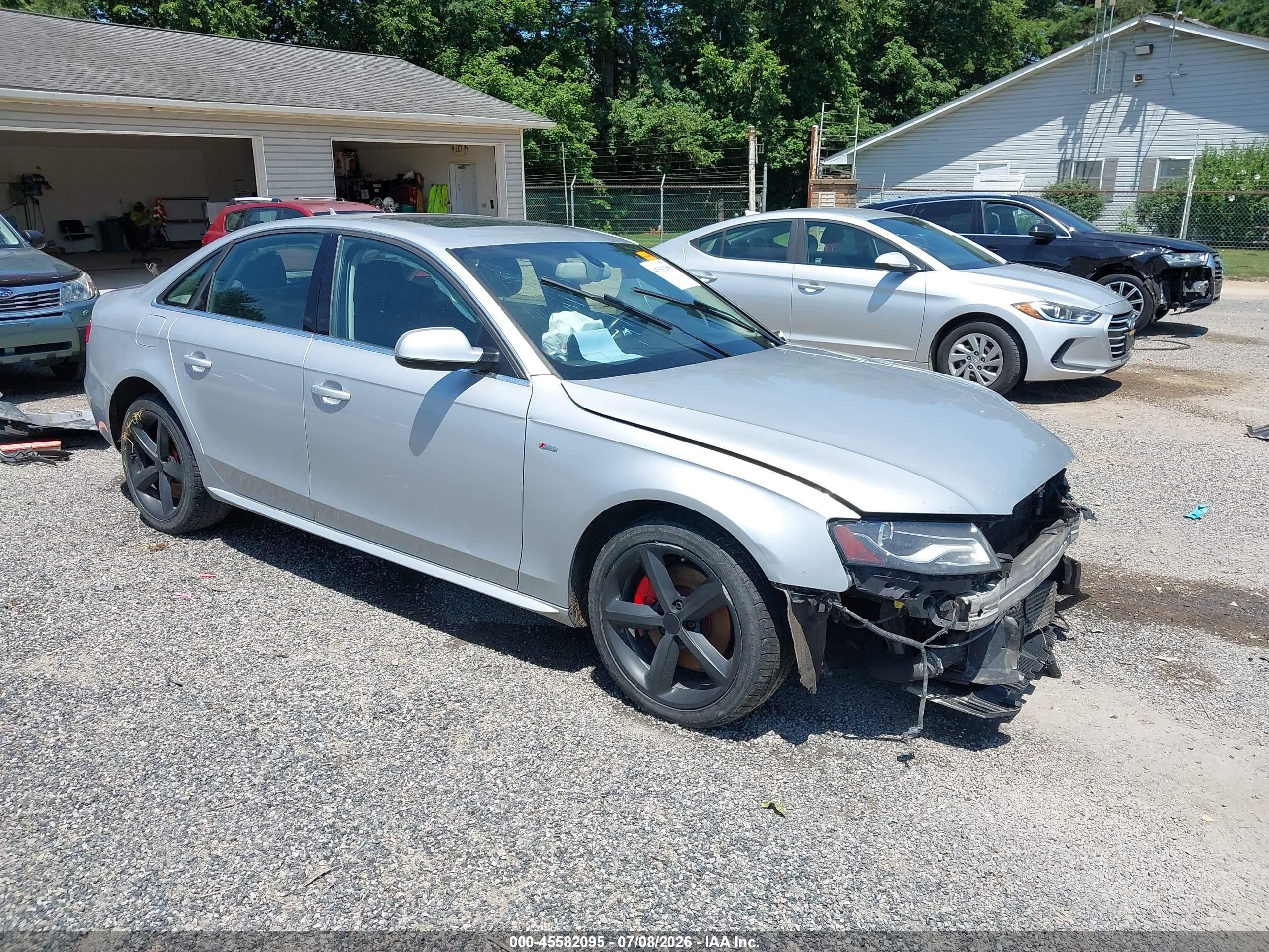 2012 Audi A4 2.0t Premium Plus Silver vin: WAUFFAFL2CN008072
